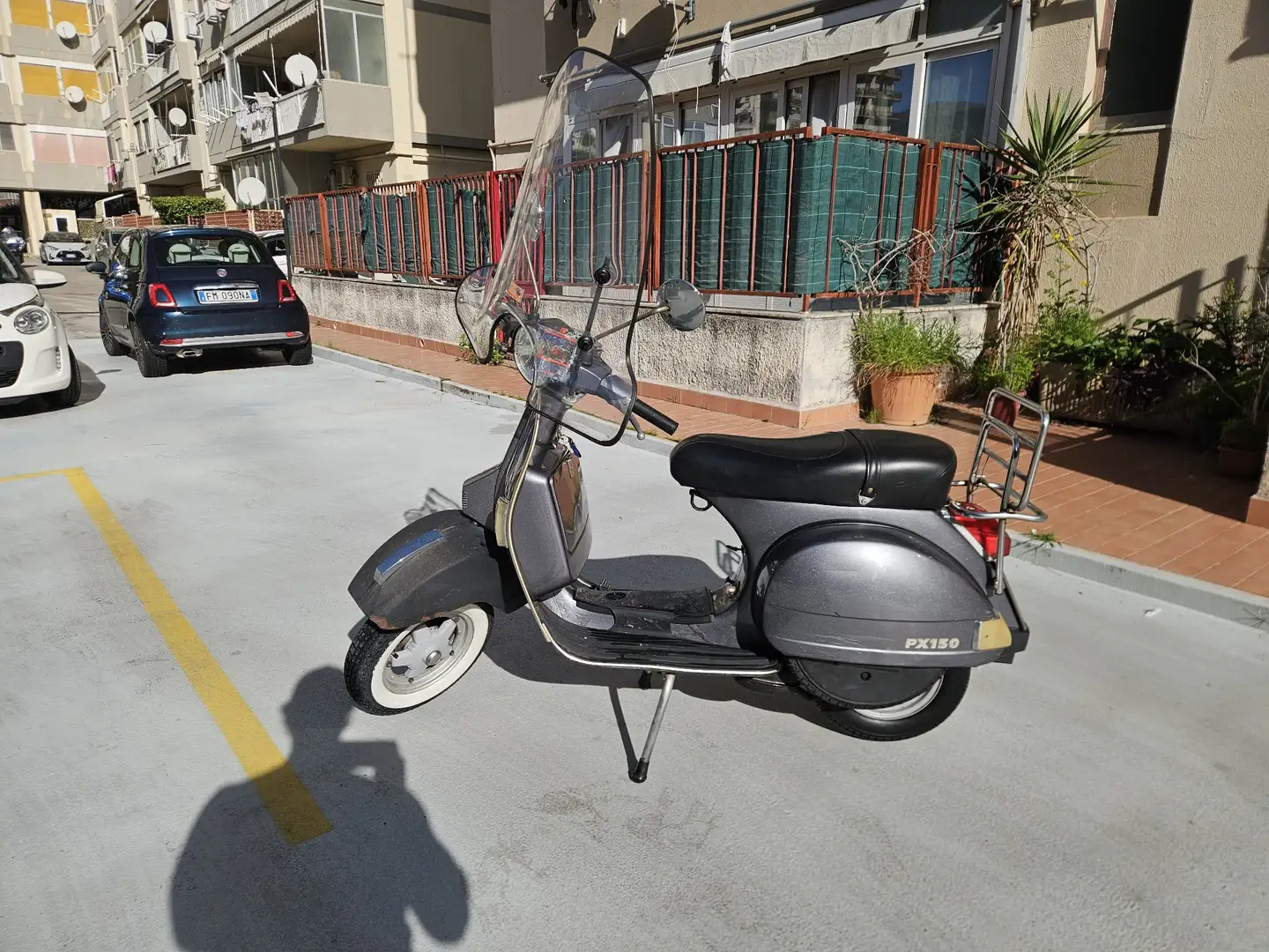 Piaggio PX 150 Gris - 1