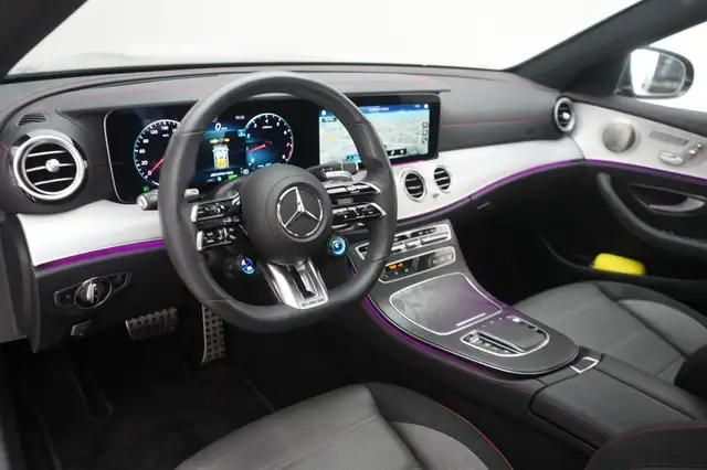 Mercedes-Benz E view 14