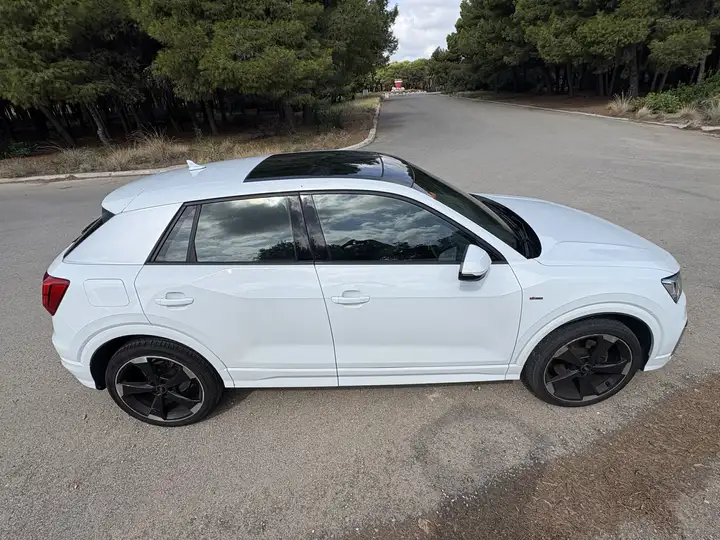 Audi Q2 2017, foto 11