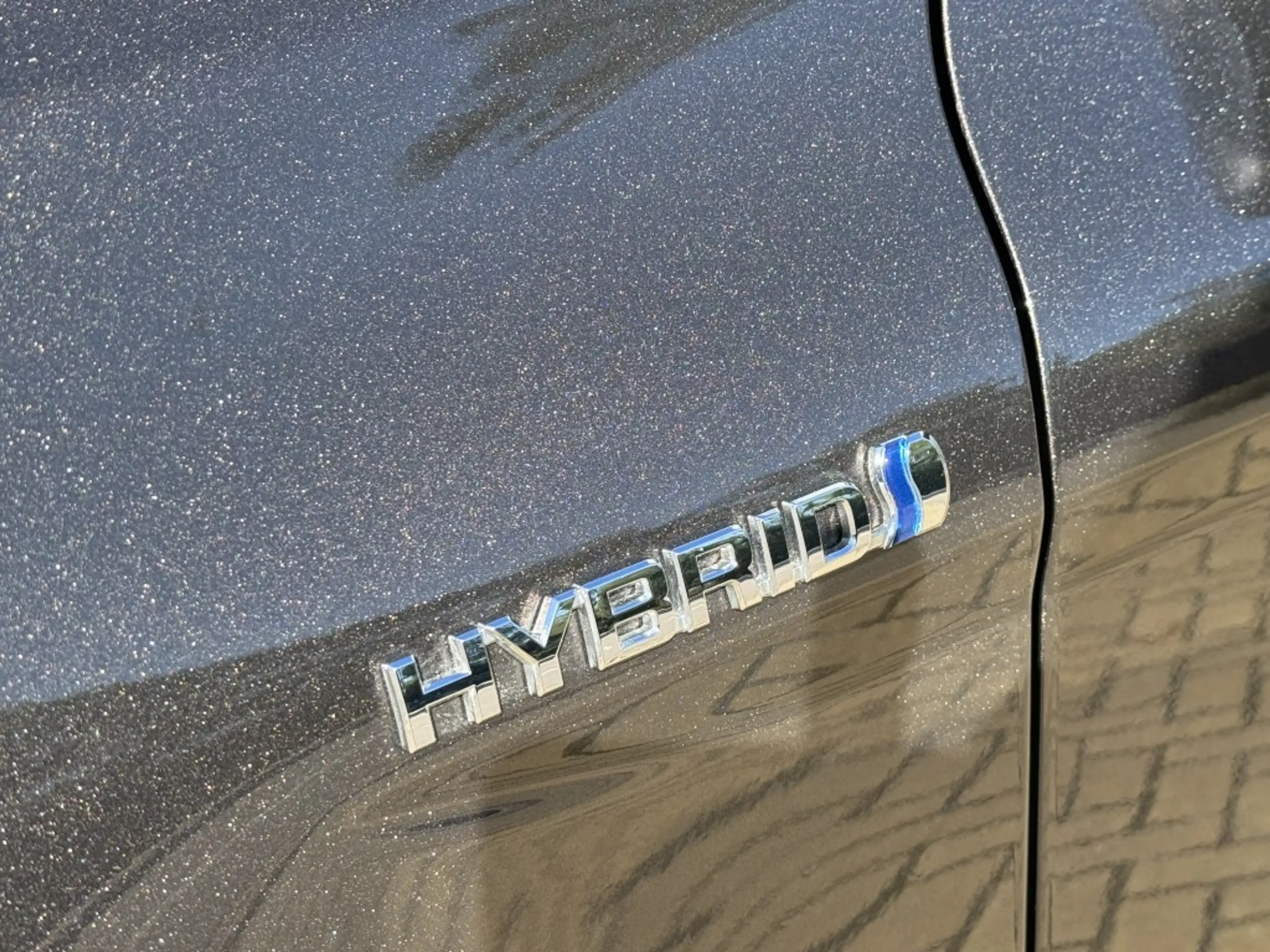 Toyota Camry 2.5 Hybrid Business Intro Leer — photo 23