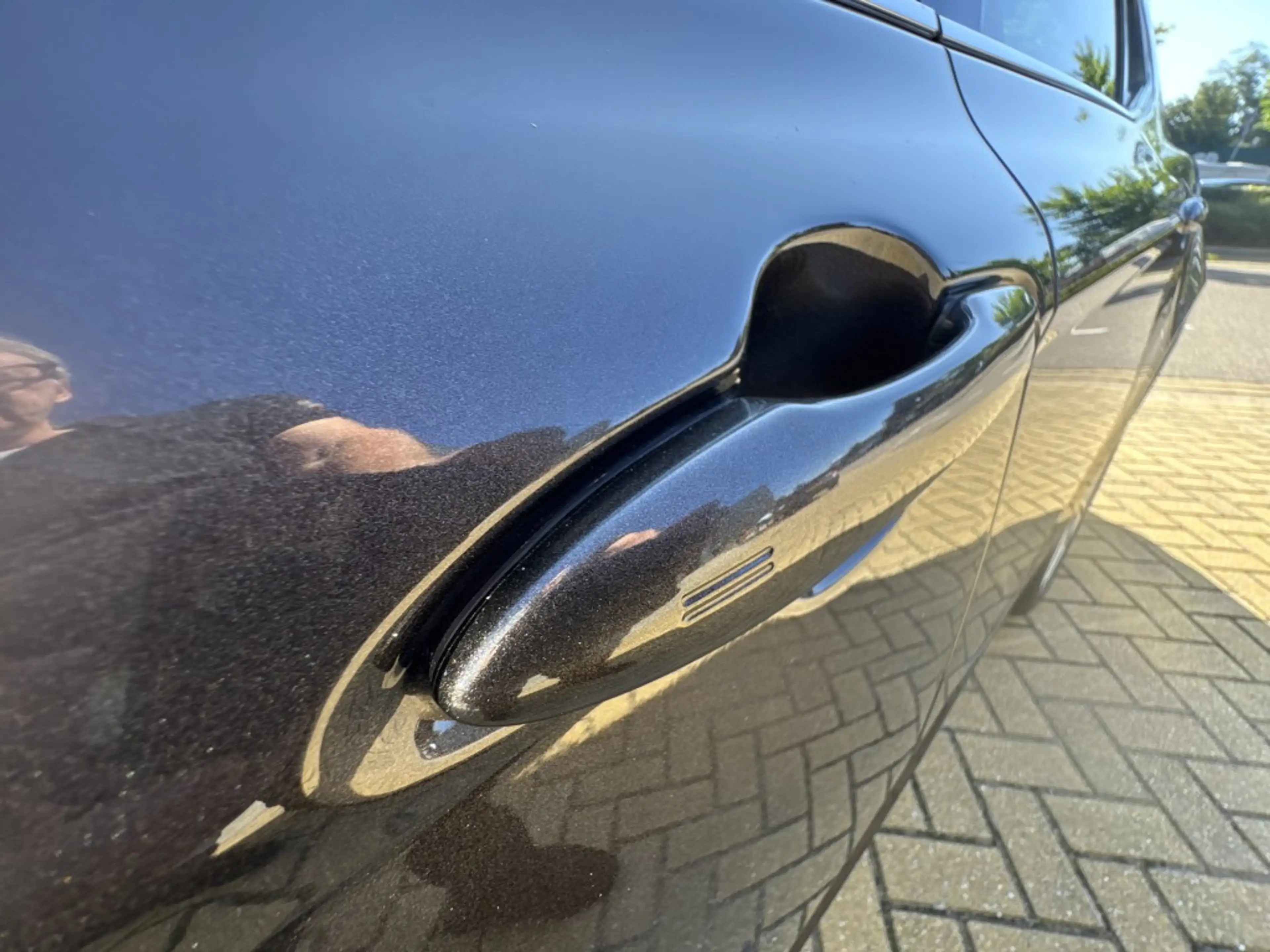 Toyota Camry 2.5 Hybrid Business Intro Leer — photo 17