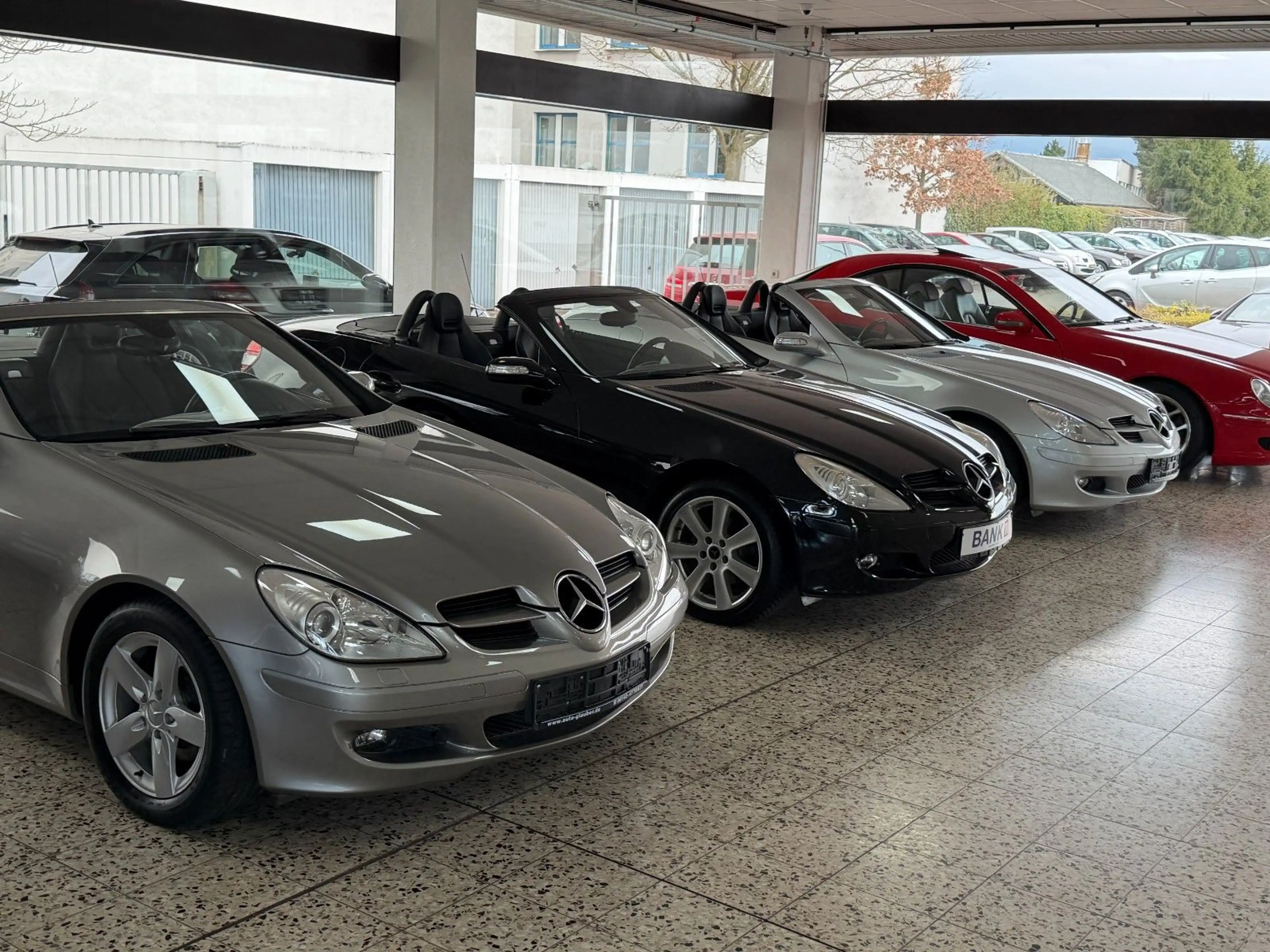 Mercedes-Benz SLK 280 Sammlerzustand aus 1. Hand — photo 15