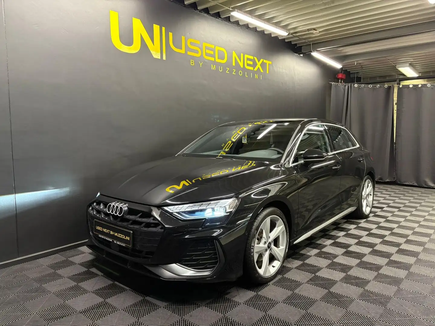Audi A3 35 TDI - S-LINE EDITION PANO/LED/CAMERA Noir - 1