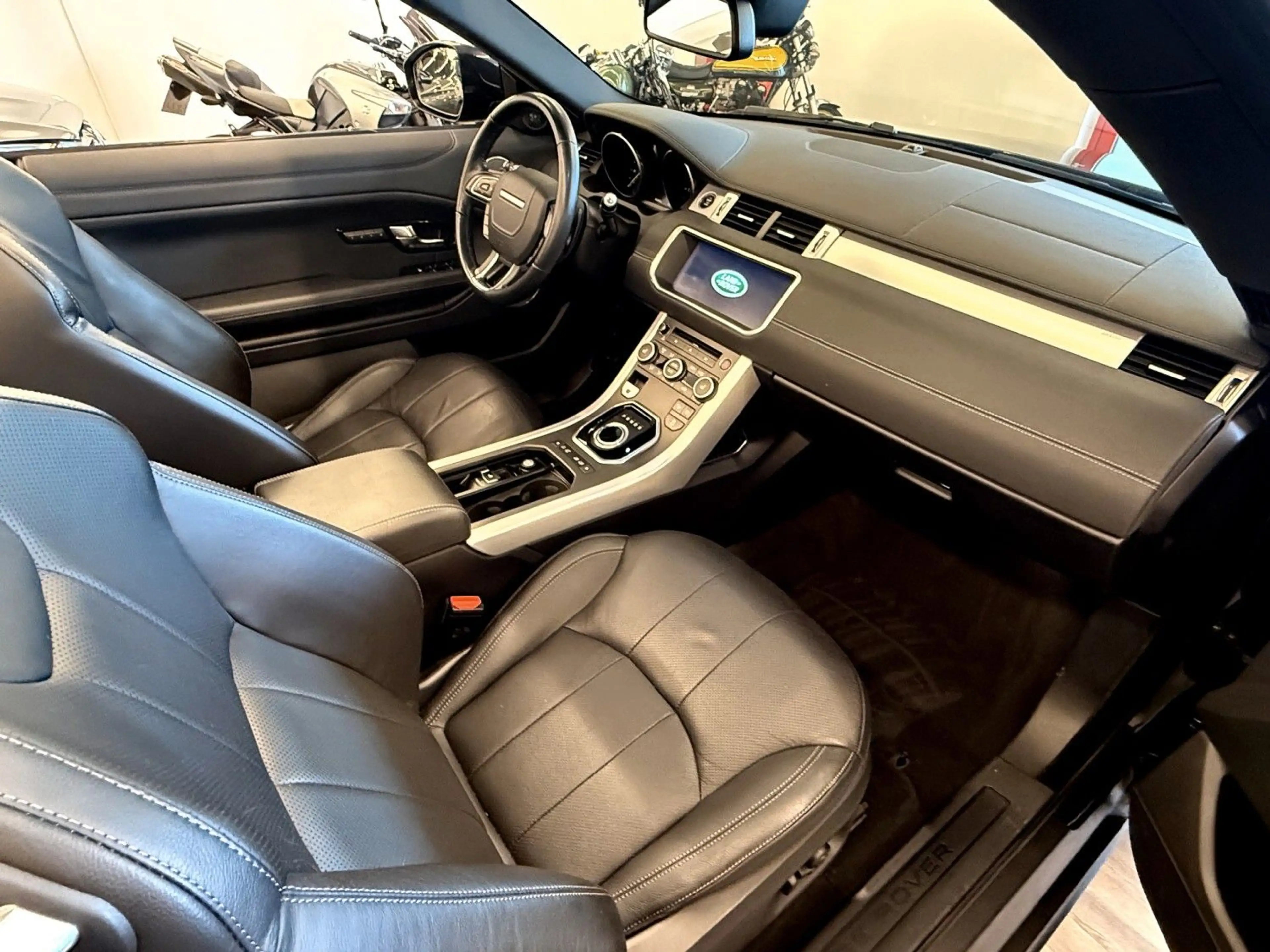 Land Rover Range Rover Evoque Cabriolet SE Standh Perfekt — photo 8