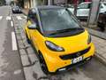 smart forTwo 1000 45 kW MHD coupé pure Giallo - thumbnail 3