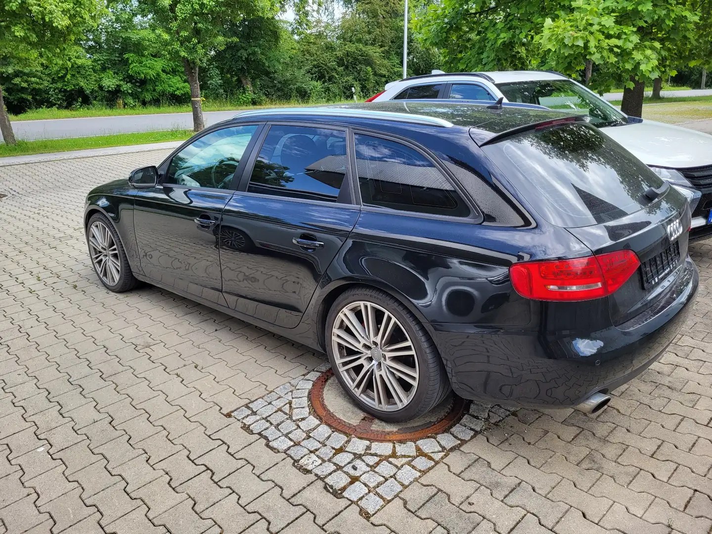 Audi A4 Avant 2.0 TFSI quattro S tronic Ambition - 2