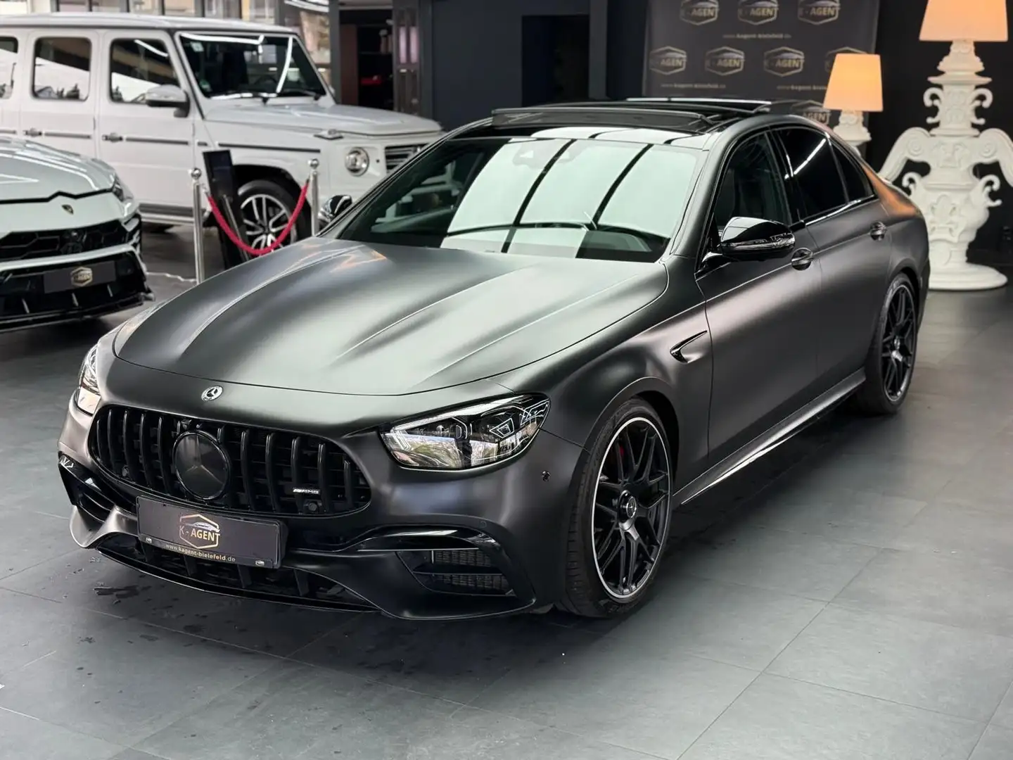 Mercedes-Benz E 63 AMG E E 63 S AMG 4Matic+ BURM/HUD/360°/PANO Grau - 1