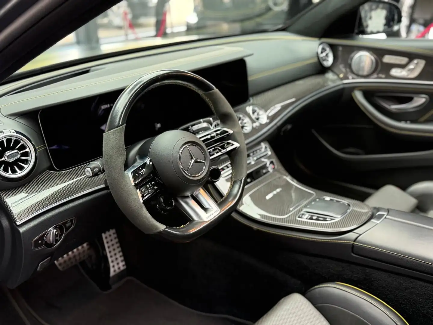 Mercedes-Benz E 63 AMG E E 63 S AMG 4Matic+ BURM/HUD/360°/PANO Grau - 2