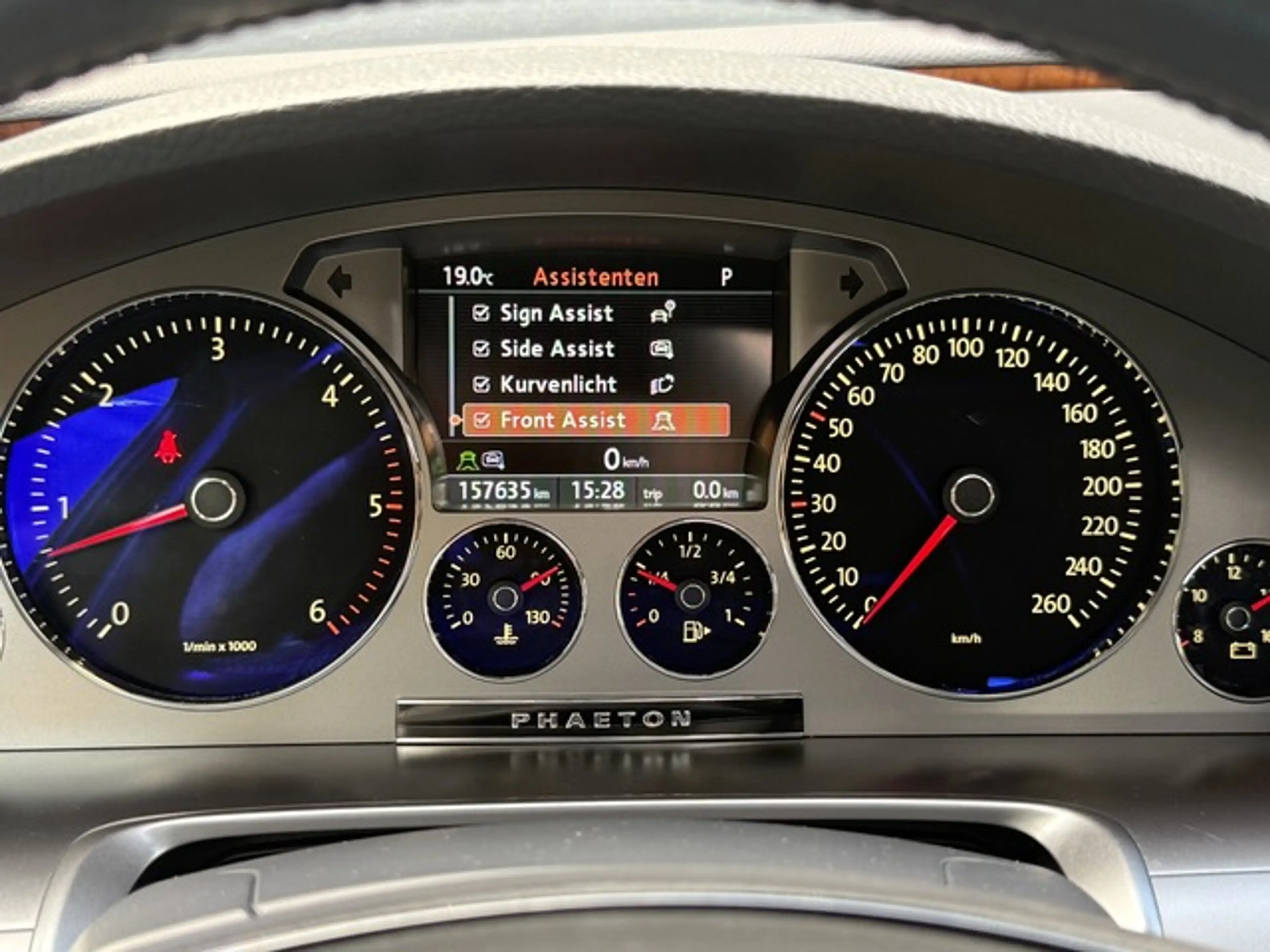 Volkswagen Phaeton V6 TDI 4Motion Leder,Navi,Xenon,AHK,ACC — photo 10