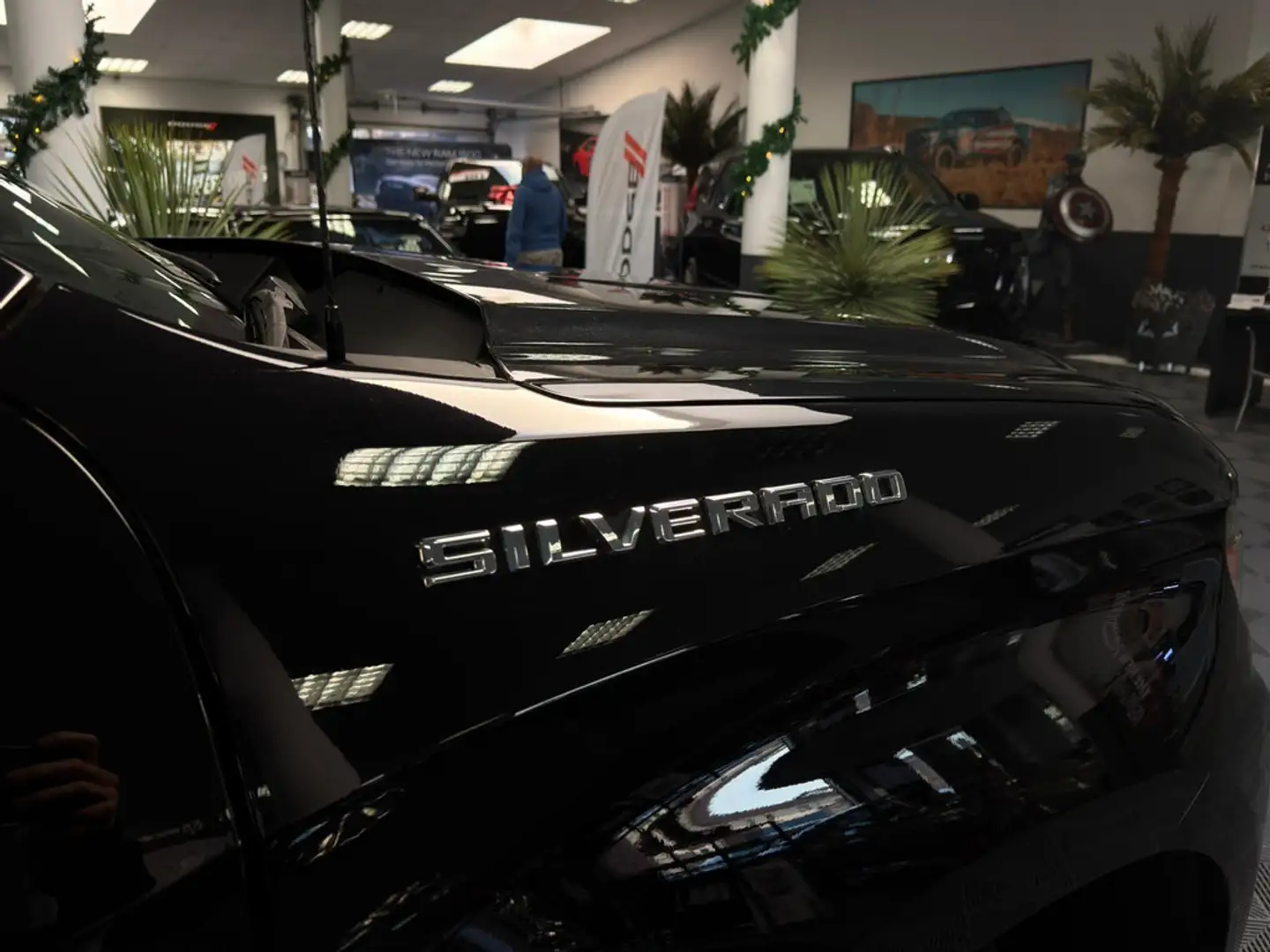 Chevrolet Silverado Single Cab 6.2L V8, 2,50m Ladefläche Black - 2