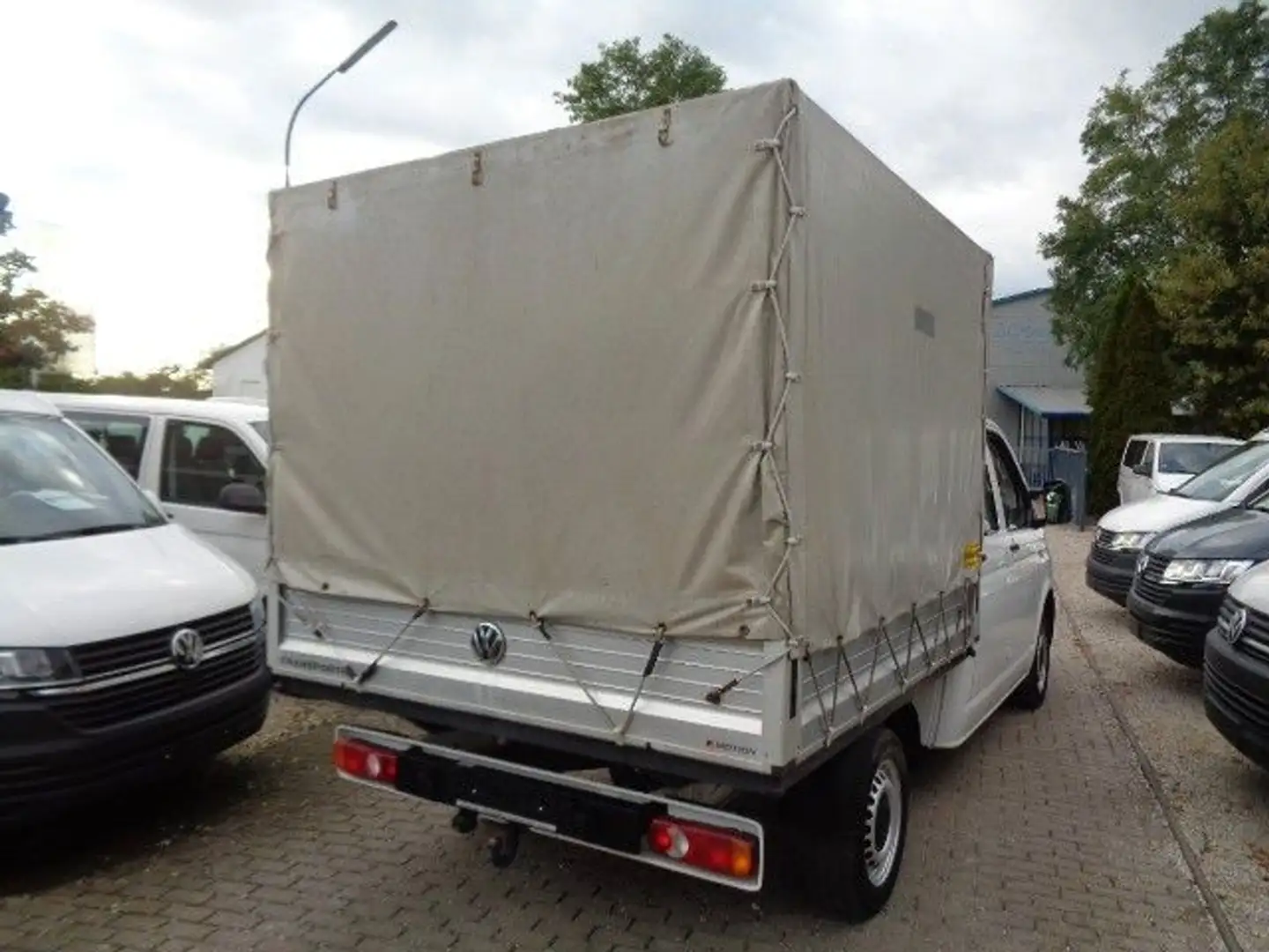 Volkswagen T6 Doka 4motiona 1. Hand Klima Weiß - 2