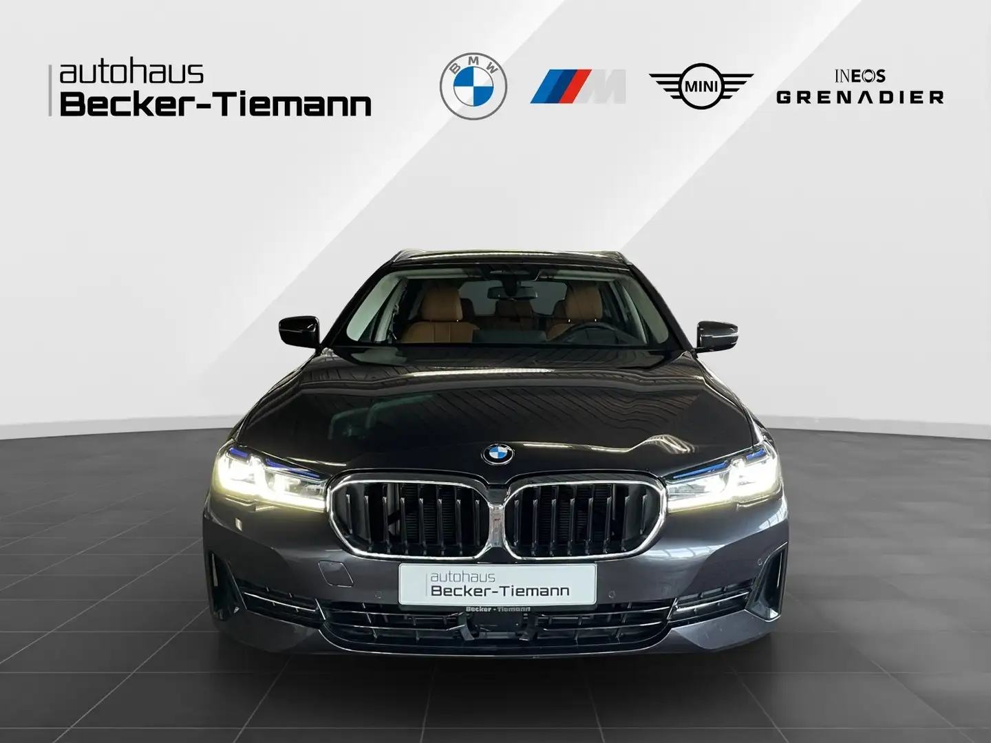 BMW 520 d Touring | Laser | AHK | Head-Up | Kamera | Komfo Grau - 2