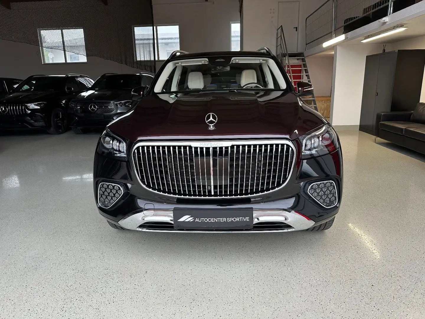 Mercedes-Benz GLS 600 Maybach FIRST-CLASS E-ACTIVE BODY DUO TO Schwarz - 2