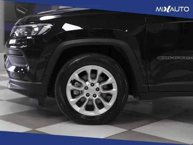 Jeep Compass view 8