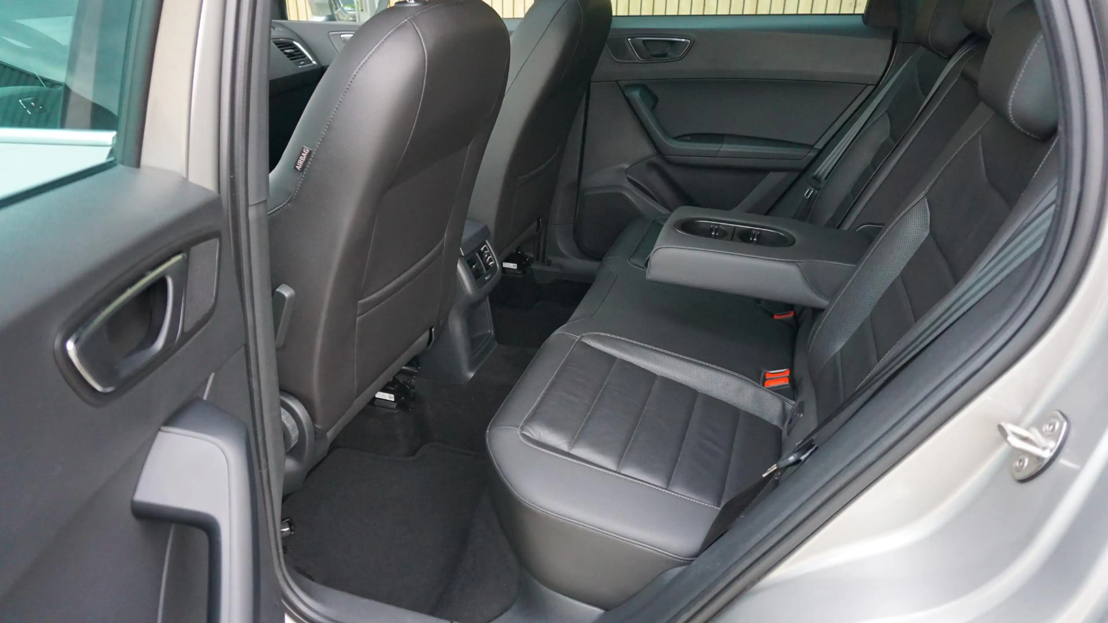 SEAT Ateca 1.4 EcoTSI 150pk Xcellence Pano.Dak Leder 360-View — photo 24