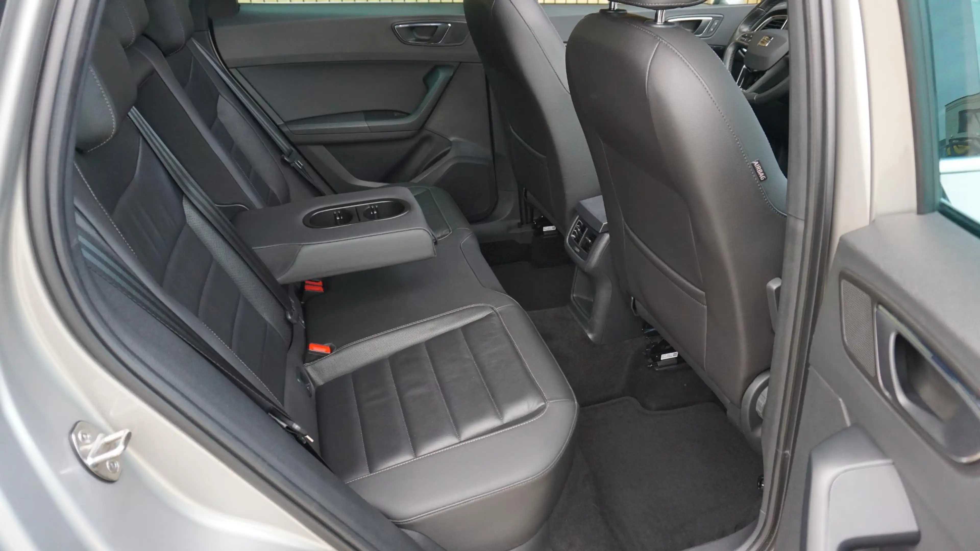 SEAT Ateca 1.4 EcoTSI 150pk Xcellence Pano.Dak Leder 360-View — photo 25