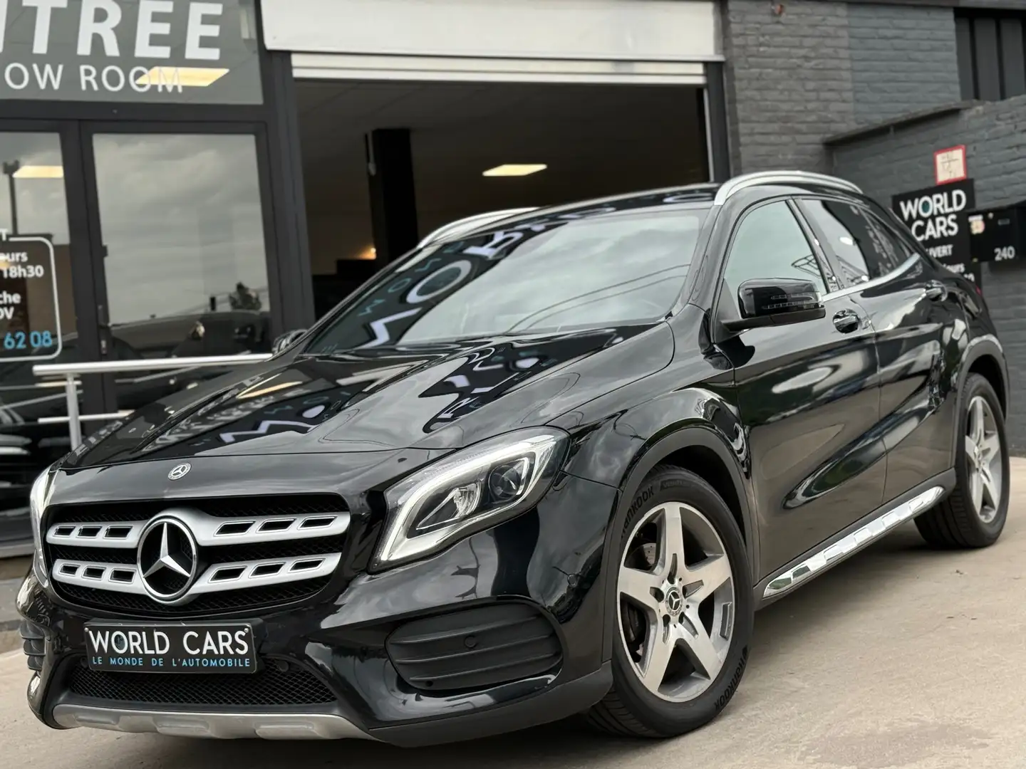 Mercedes-Benz GLA 200 d PACK AMG /BOITE AUTO./ NAVI/ CAMERA/ FULL OP. Blauw - 1