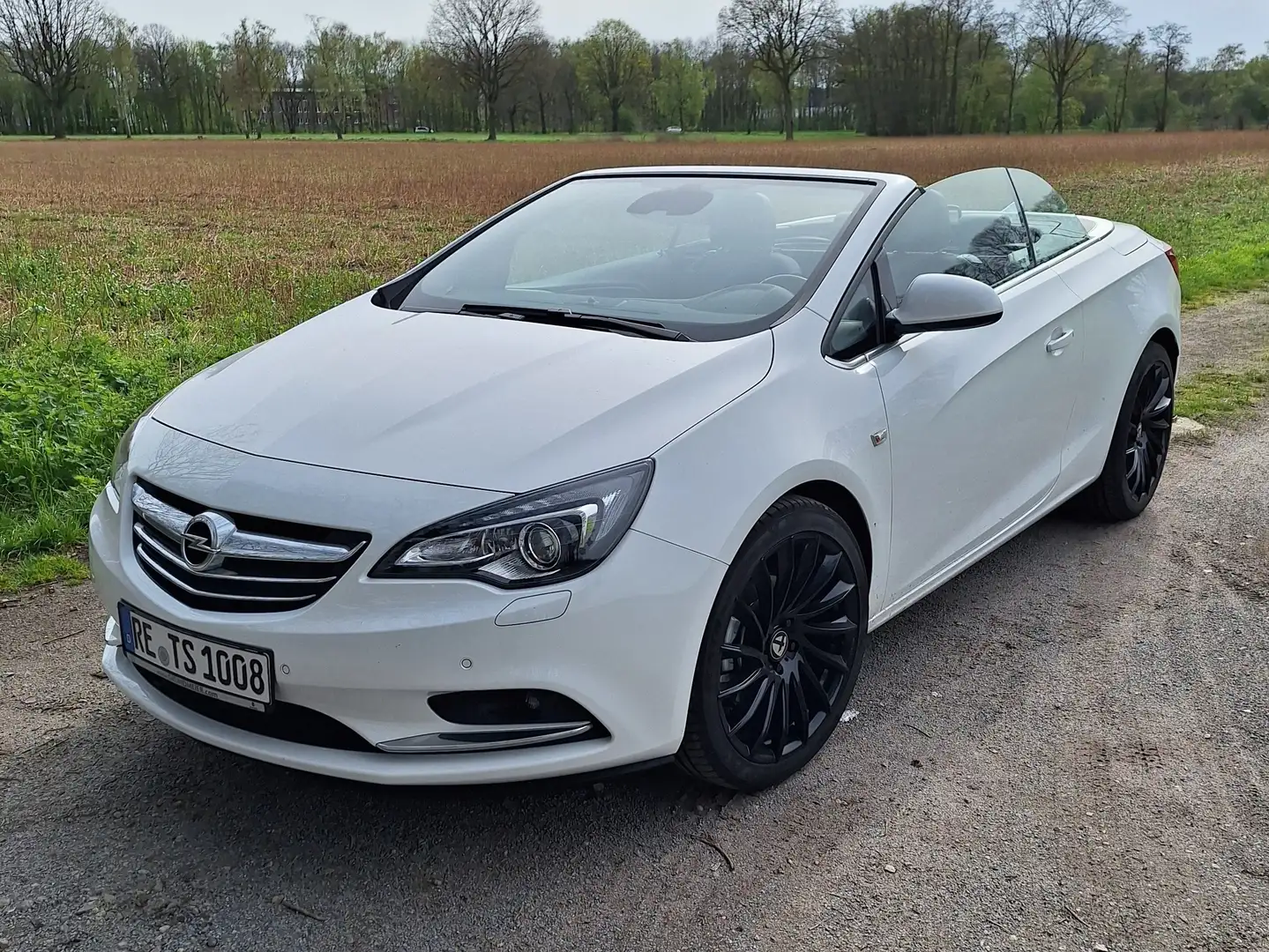 Opel Cascada Cascada 1.6 (ECOTEC) DI Turbo (ecoFLEX) Start/Stop Blanc - 1