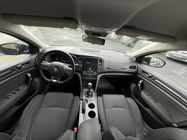 Renault Megane view 14