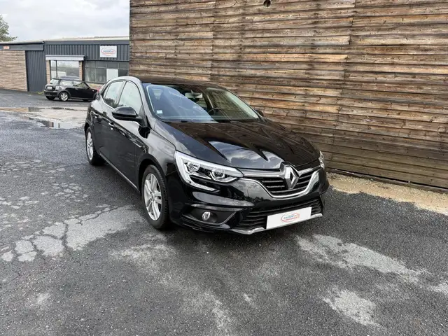 Renault Megane view 5