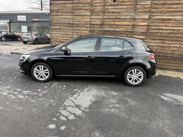 Renault Megane view 2