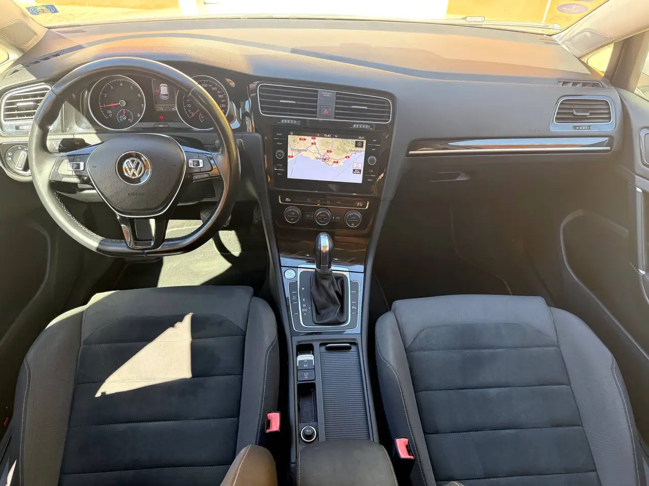 Volkswagen Golf Standard Model — photo 6