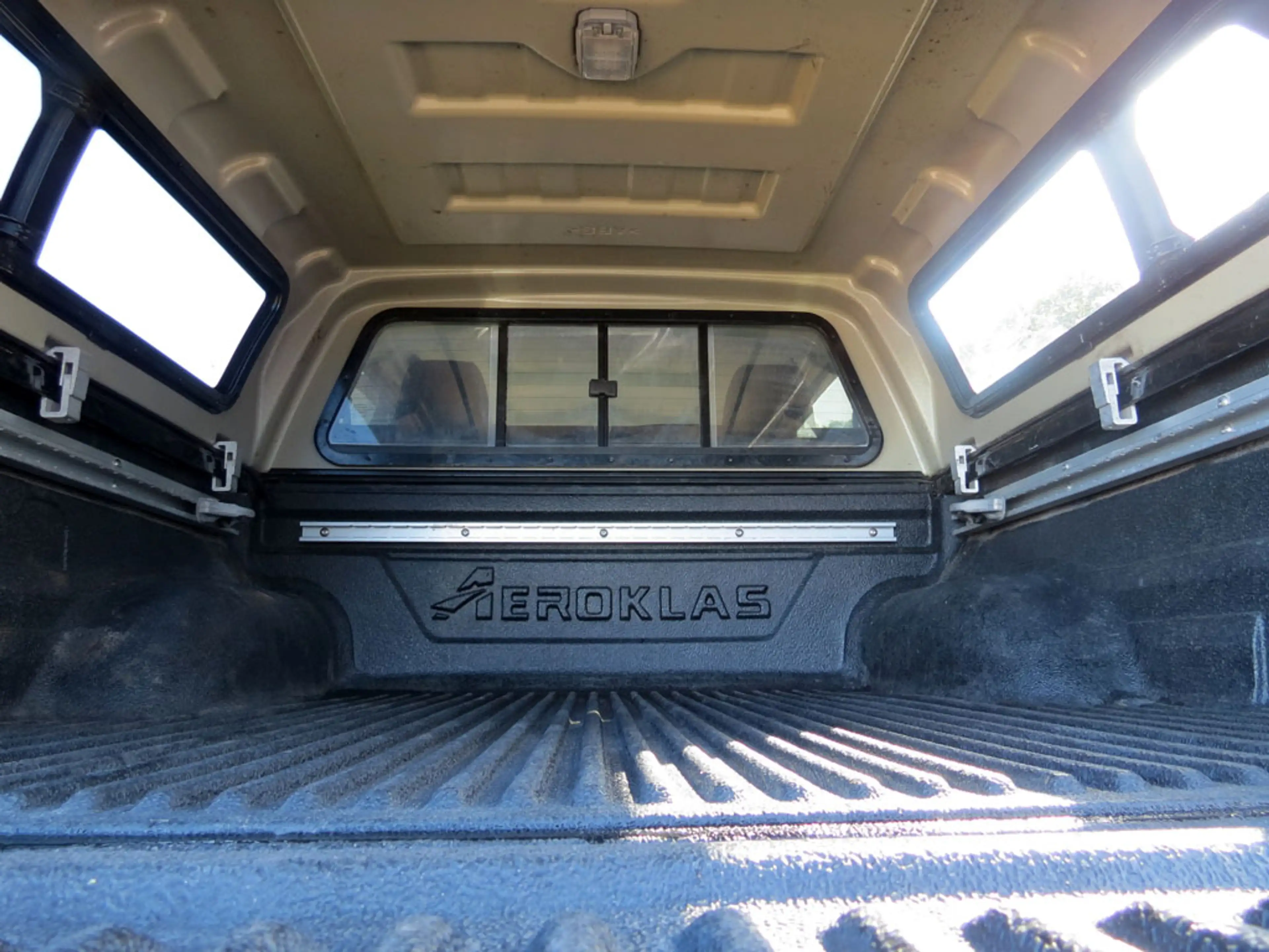 Renault Alaskan Intens Double Cab 4x4 LED Nav 3,5t-AHL — photo 8