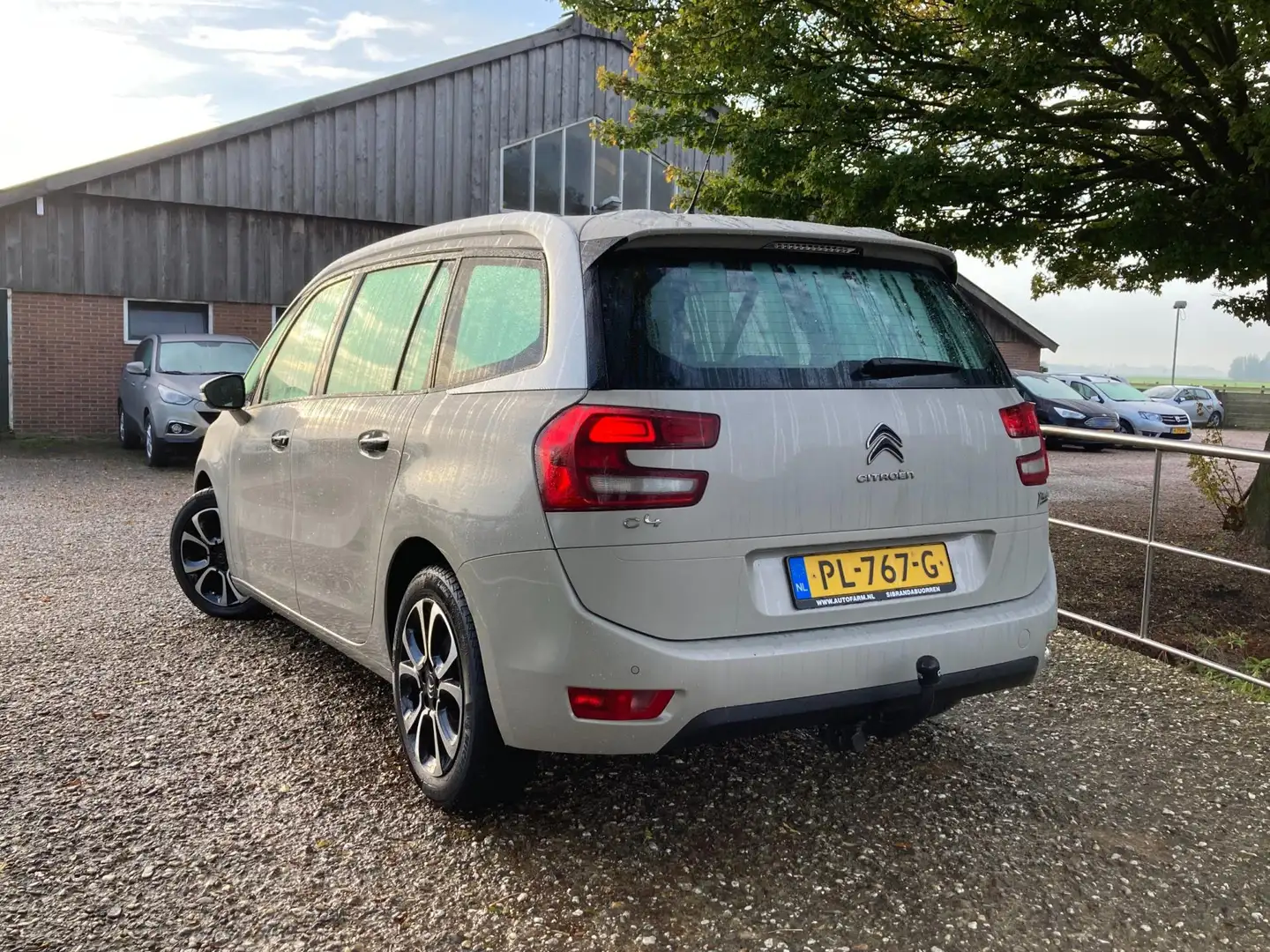 Citroen Grand C4 Picasso 1.2 | Pano voorraam + 7 Pers + Clima + Cruise nu € Gris - 2