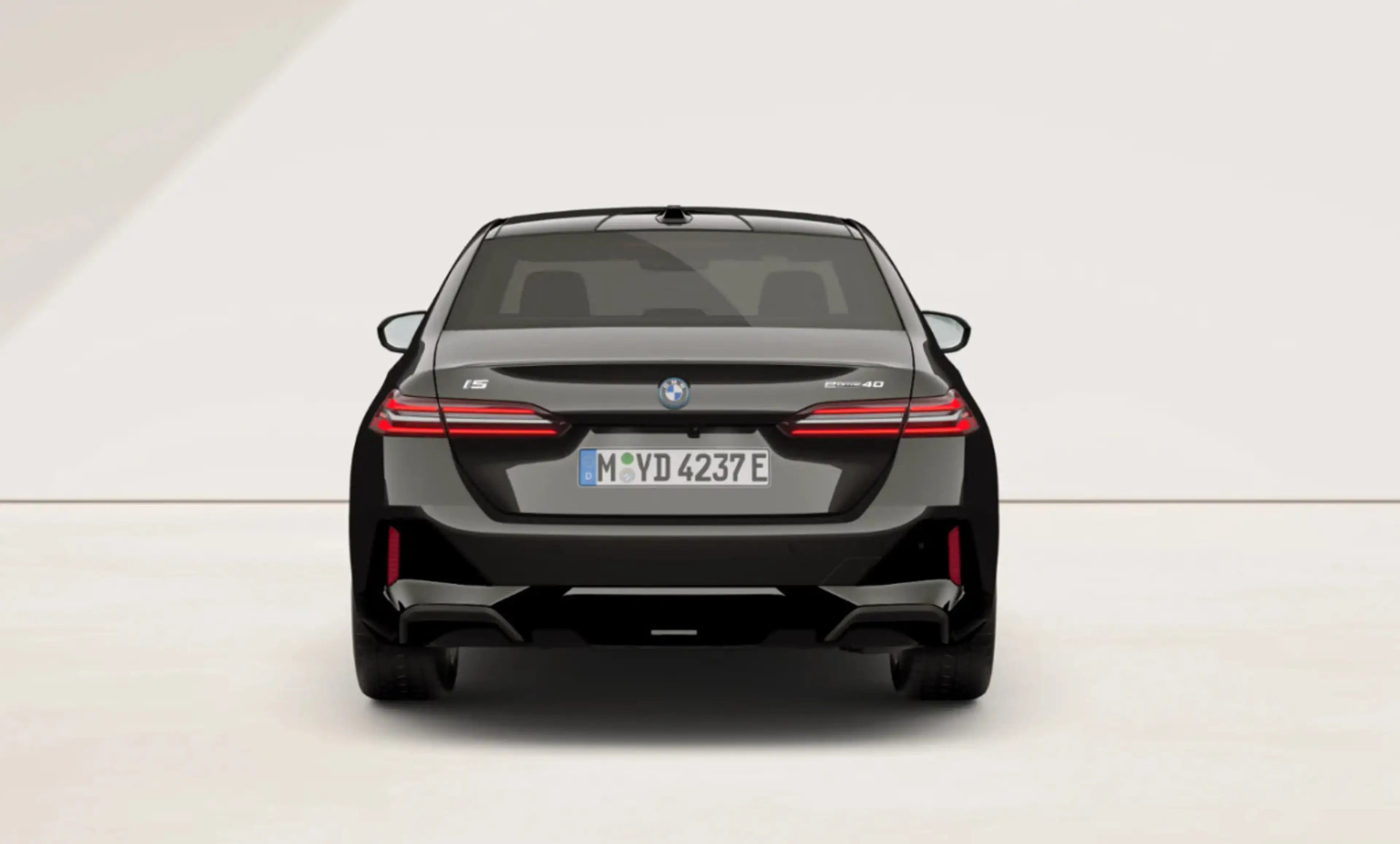BMW i5 eDrive40 M Sport Edition 84 kWh Panoramadak - Driv — photo 15