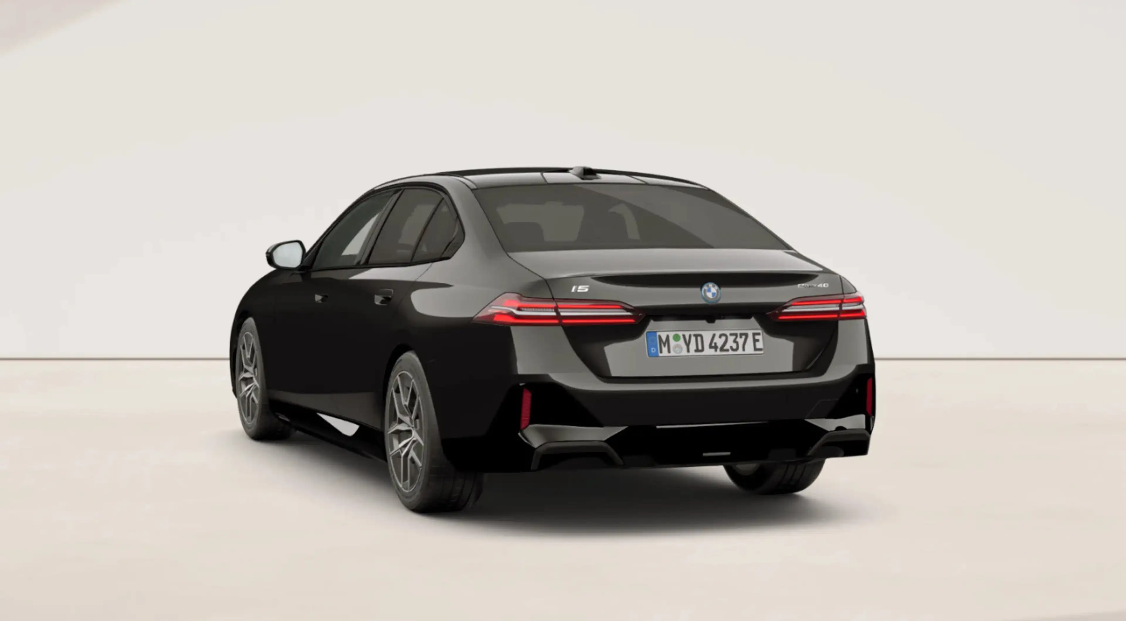BMW i5 eDrive40 M Sport Edition 84 kWh Panoramadak - Driv — photo 11
