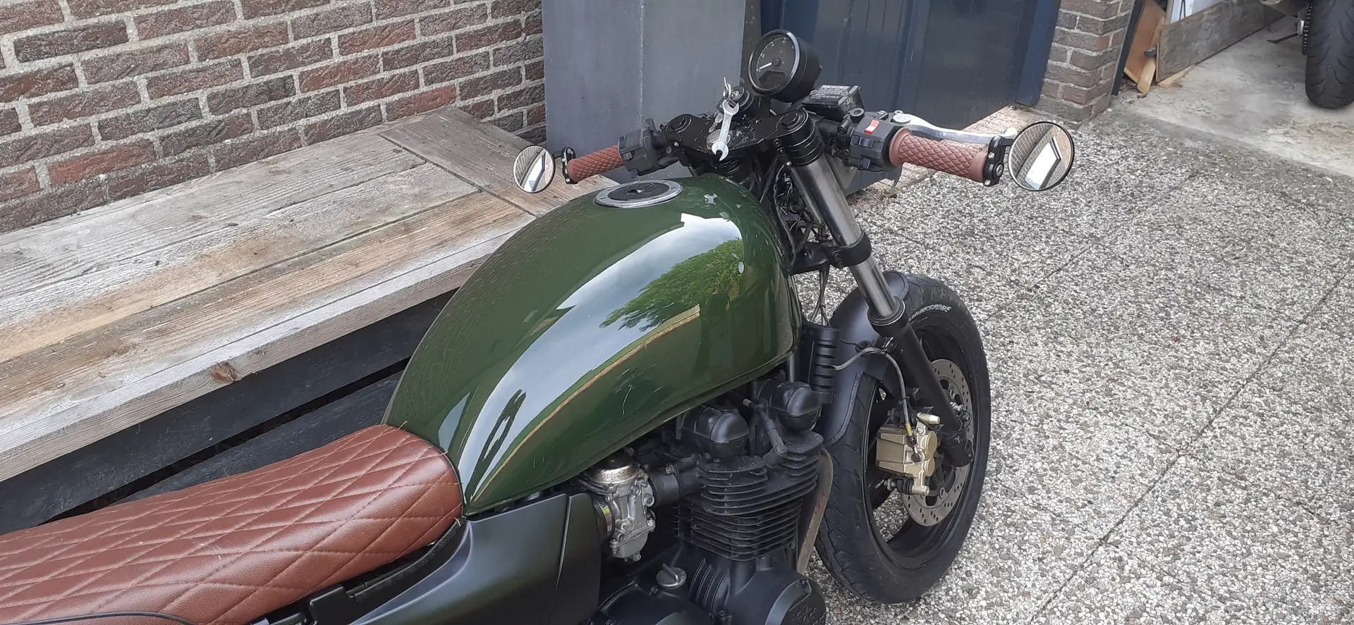 Kawasaki Zephyr 750 Caferacer Verde - 2