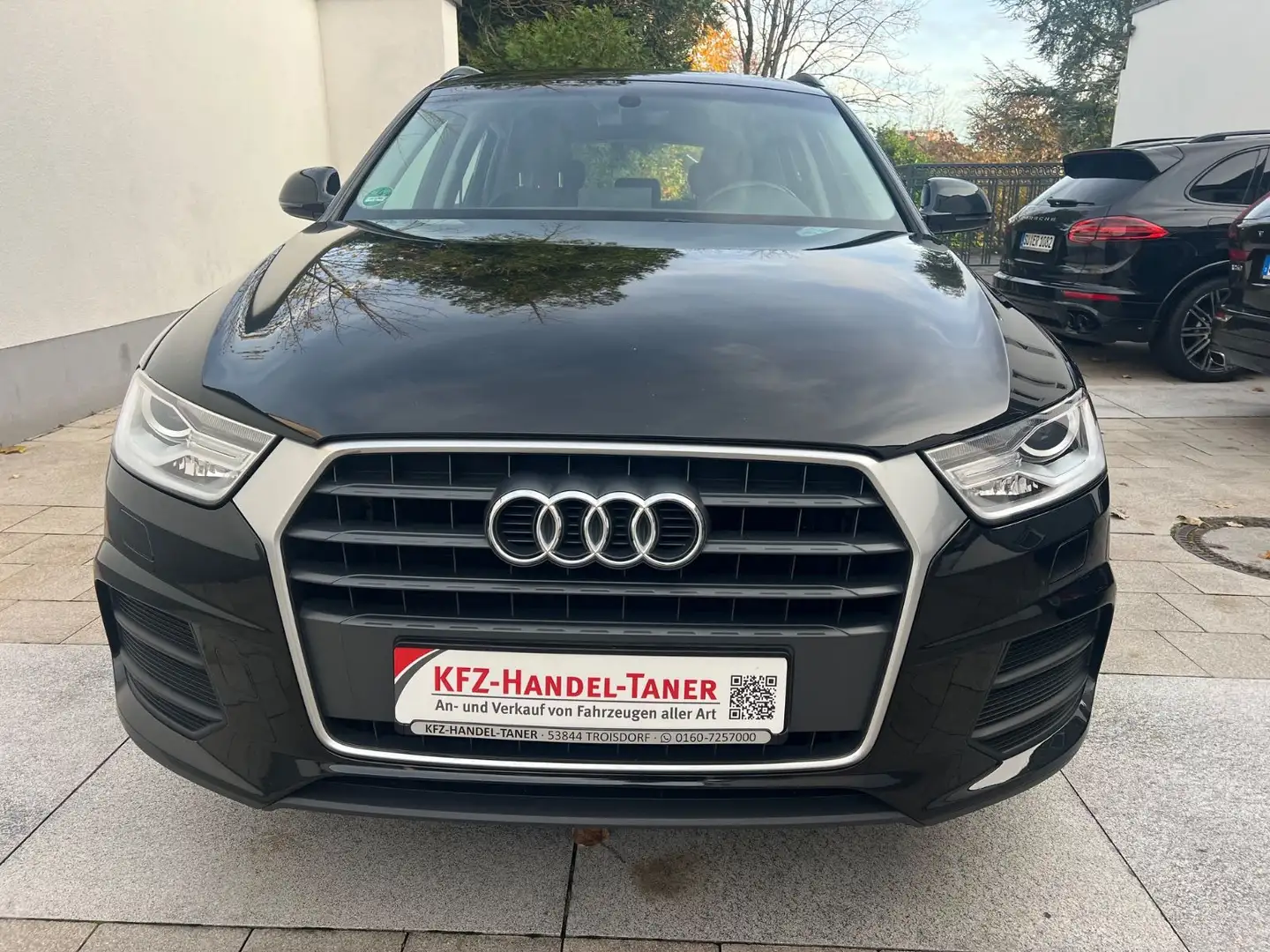 Audi Q3 /Xenon/Sitzhzg/Keyless Schwarz - 2