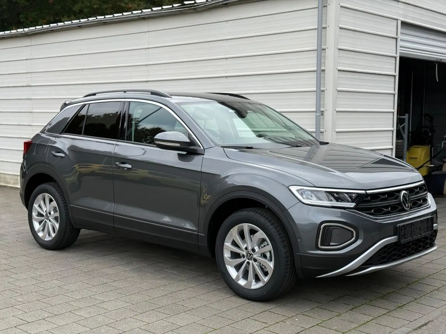 Volkswagen T-Roc Life 1.5 TSI DSG Android Auto*R2D*SHZ*Keyless*Kame Gris - 2
