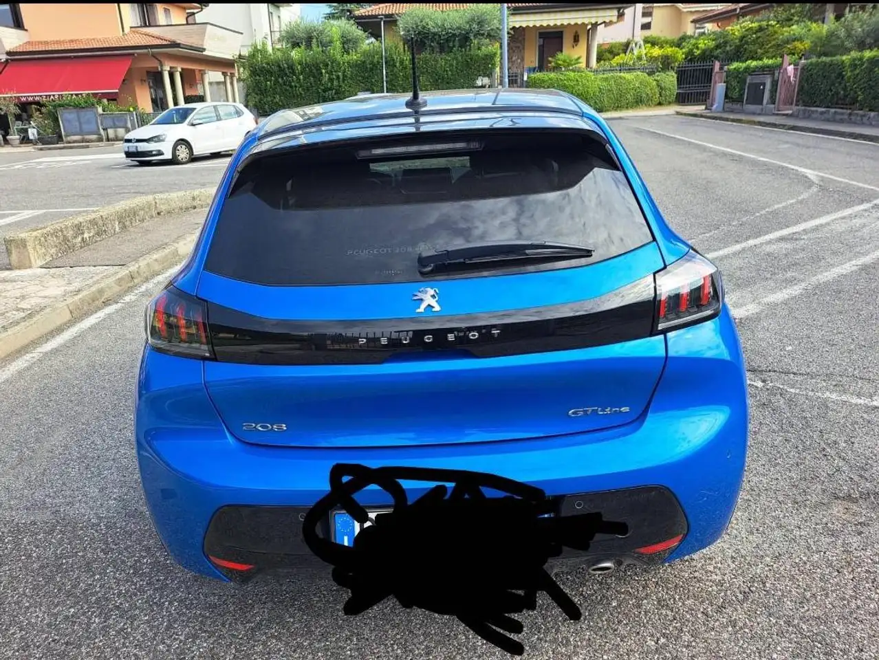 Peugeot 208 208 1.2 puretech Active s — photo 1 of 5