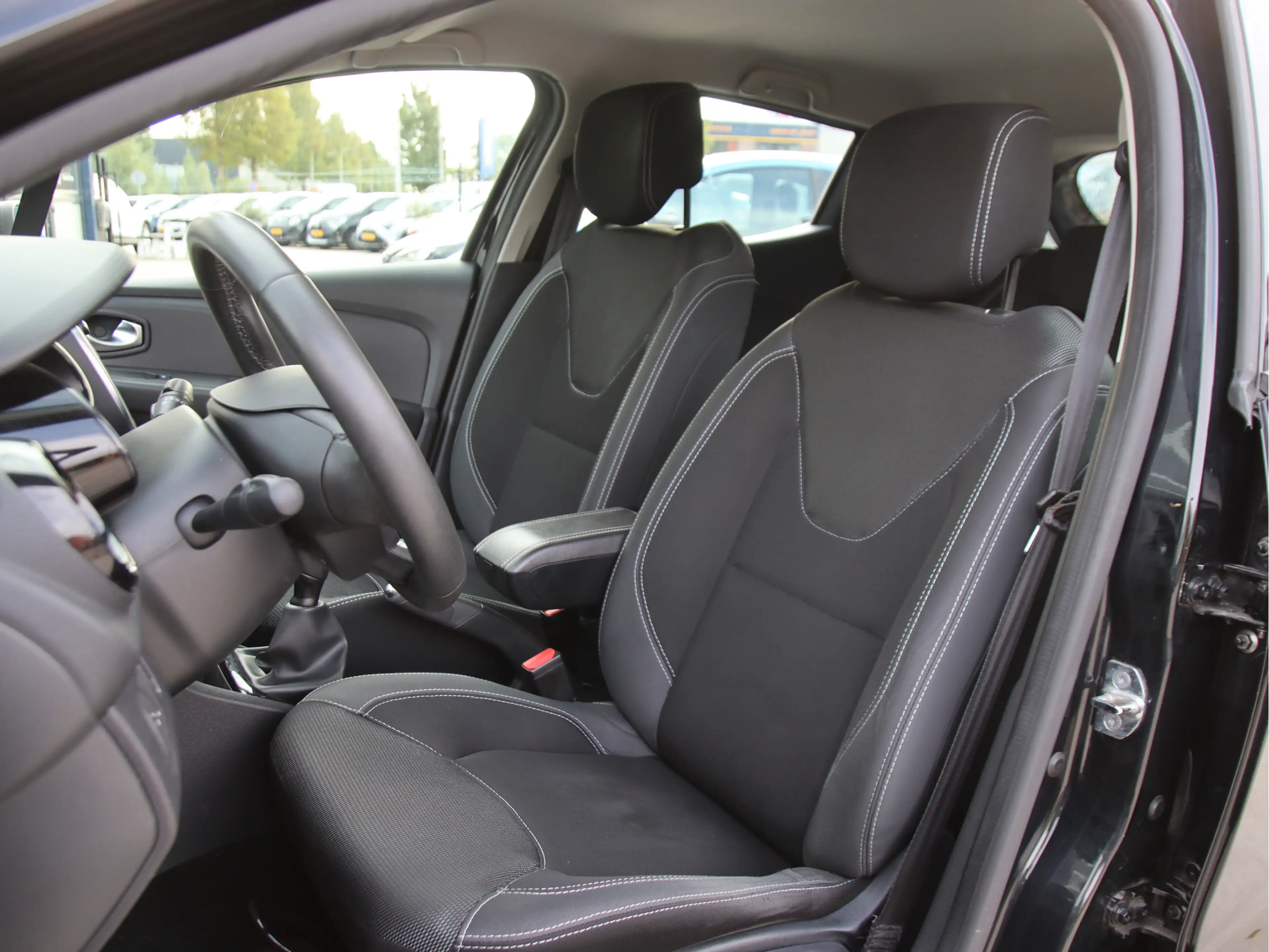 Renault Clio 0.9 TCe Zen Afn. Trekhaak, Carplay, NL-Auto Aanbie — photo 9