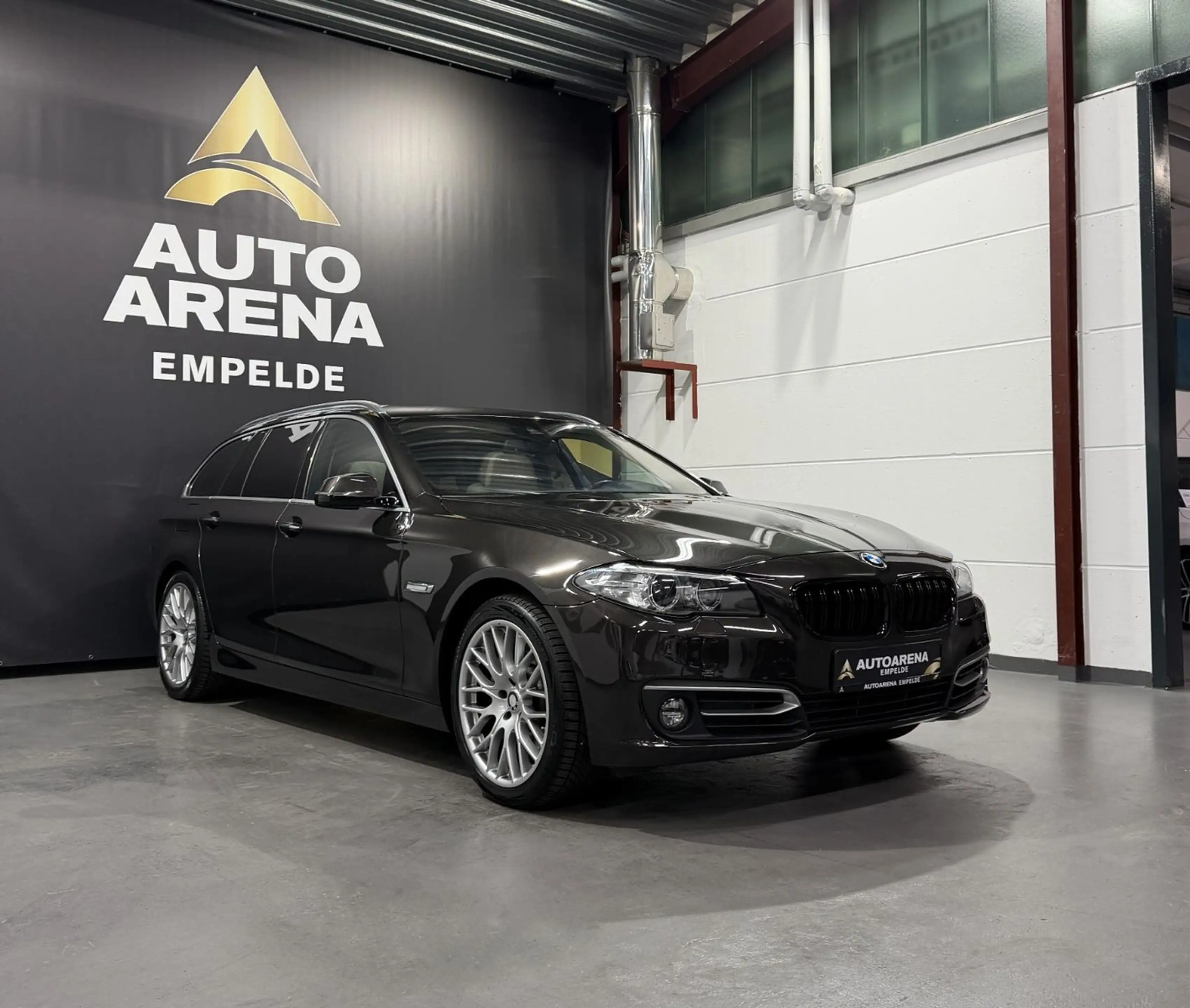 BMW 525 d Touring *Voll ausgestattet* — photo 3