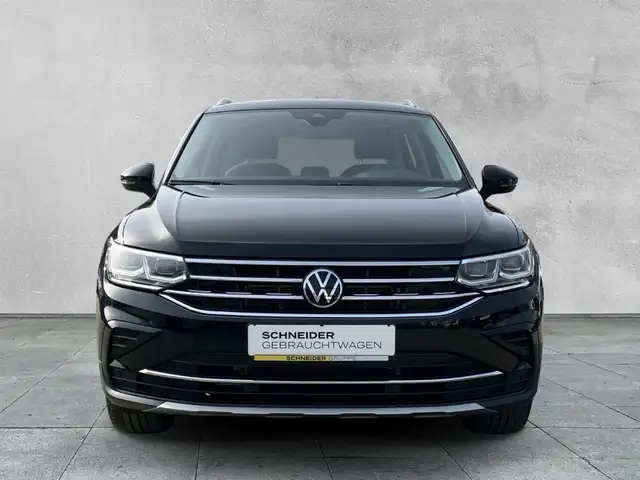 Volkswagen Tiguan view 8