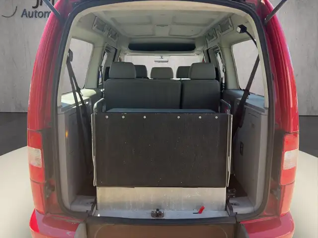 Volkswagen Caddy Life view 15