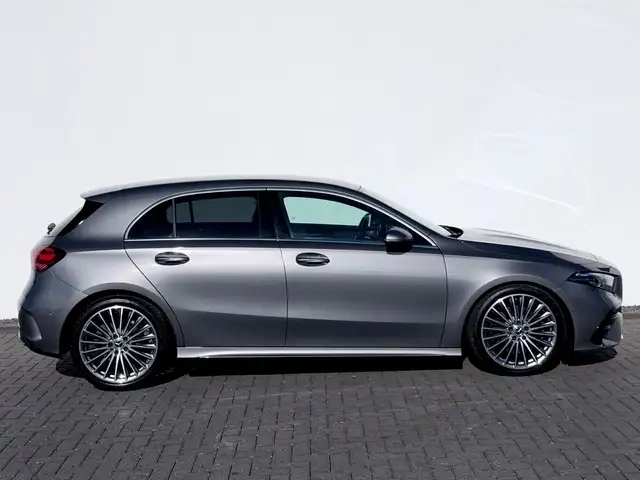 Mercedes-Benz A-Class view 4