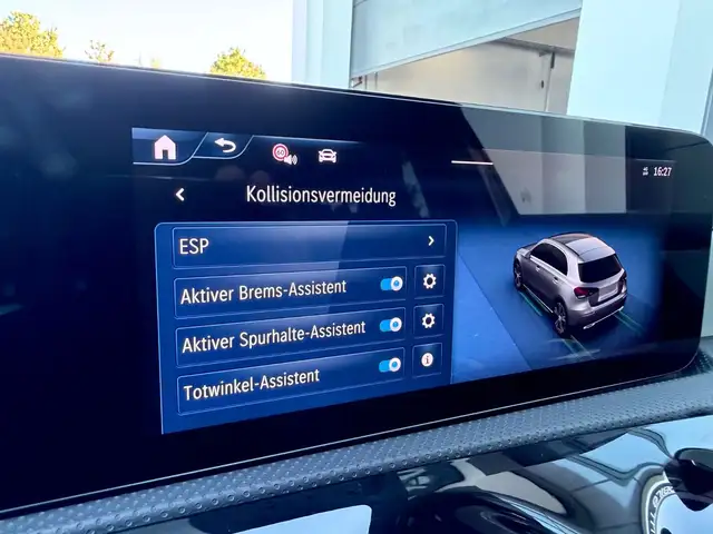 Mercedes-Benz A-Class view 18