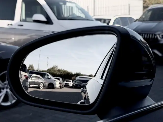Mercedes-Benz A-Class view 16