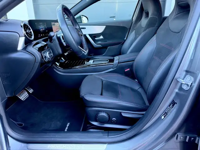 Mercedes-Benz A-Class view 9