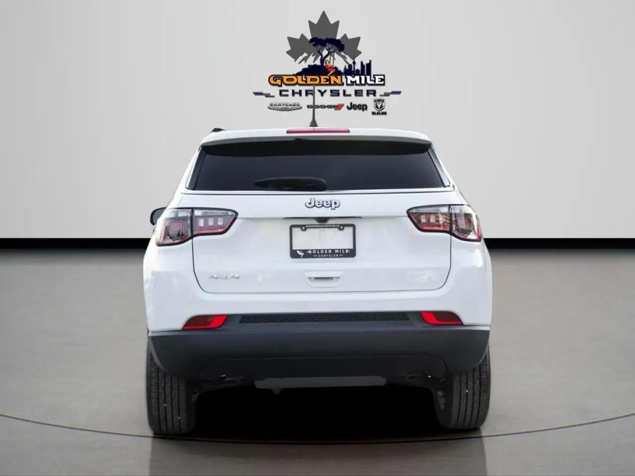Jeep Compass photo Jeep Compass