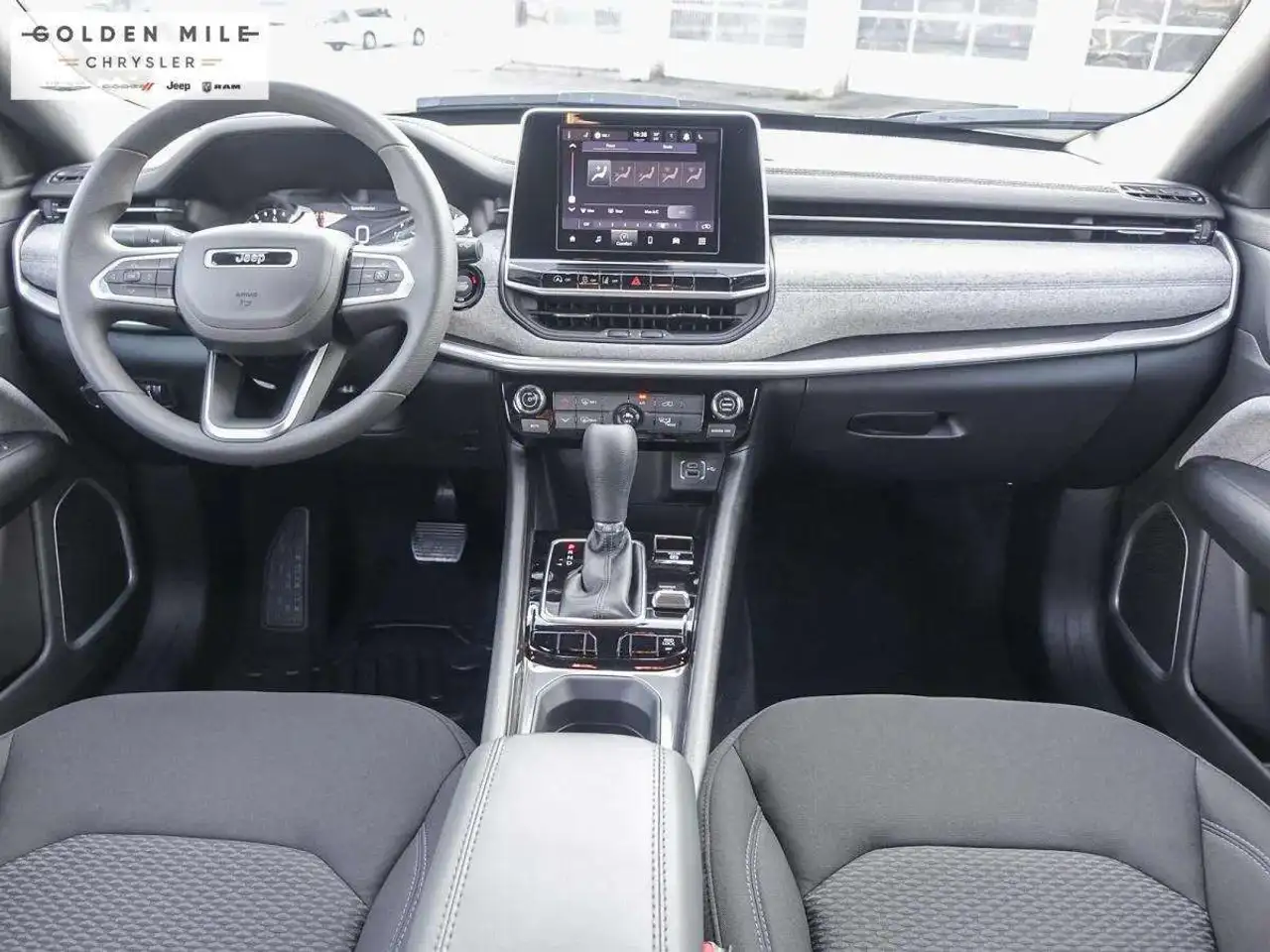 Jeep Compass photo Jeep Compass