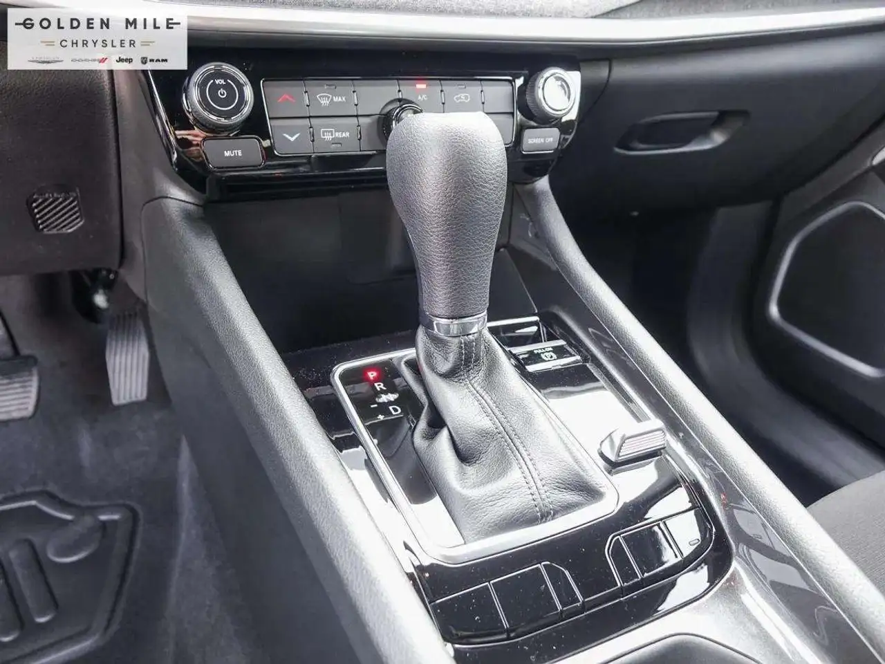 Jeep Compass photo Jeep Compass