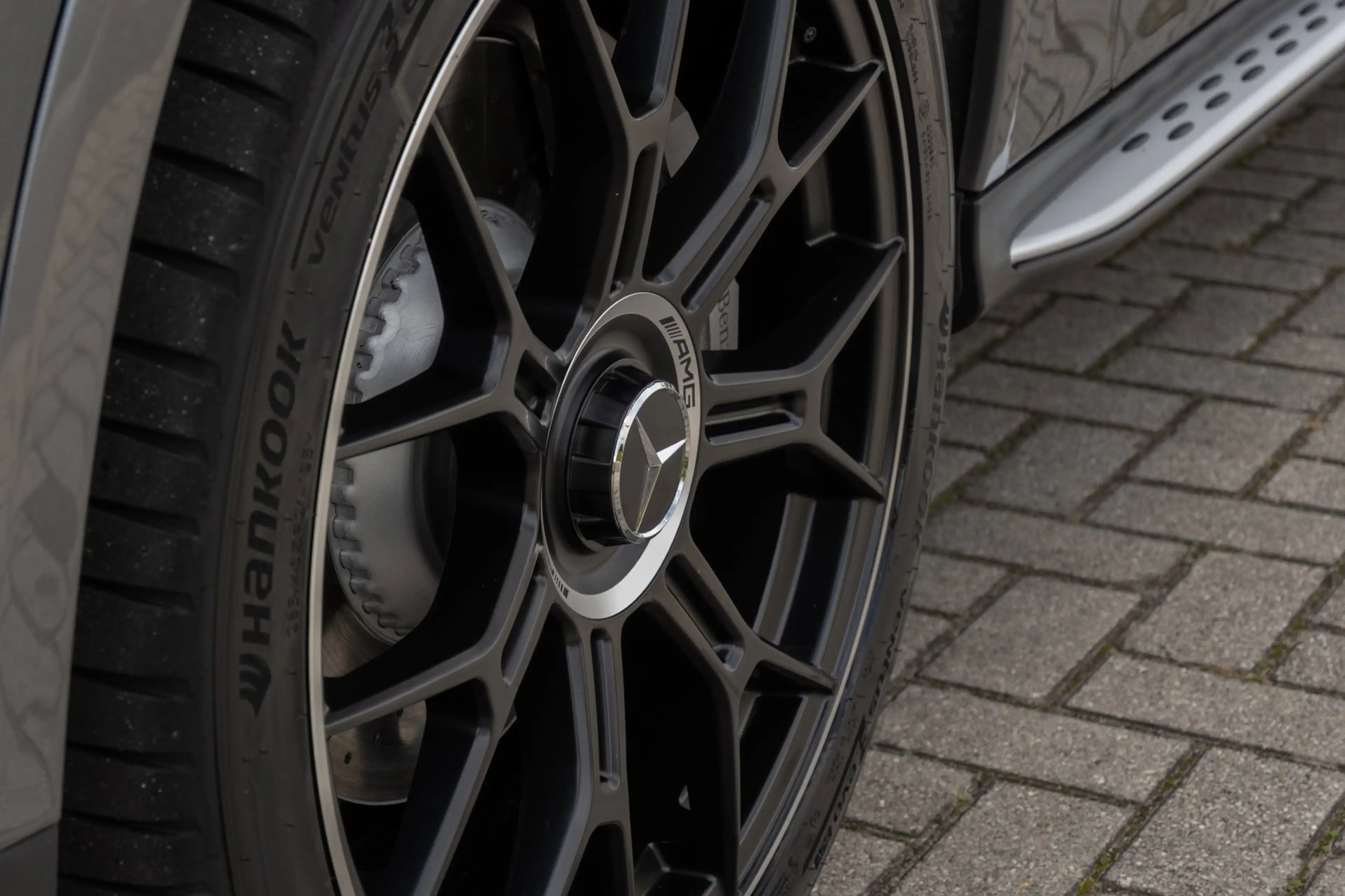 Mercedes-Benz GLC 300 300e 4MATIC Business Solution AMG PANORAMADAK — photo 17