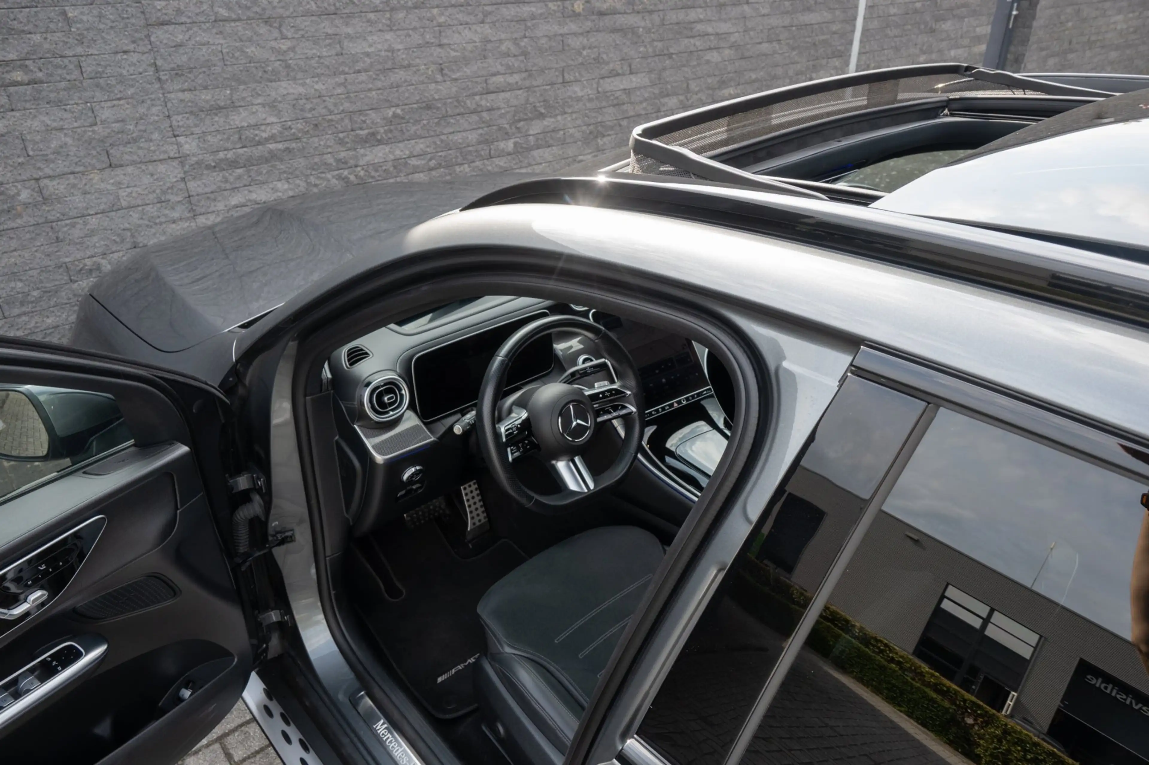 Mercedes-Benz GLC 300 300e 4MATIC Business Solution AMG PANORAMADAK — photo 21