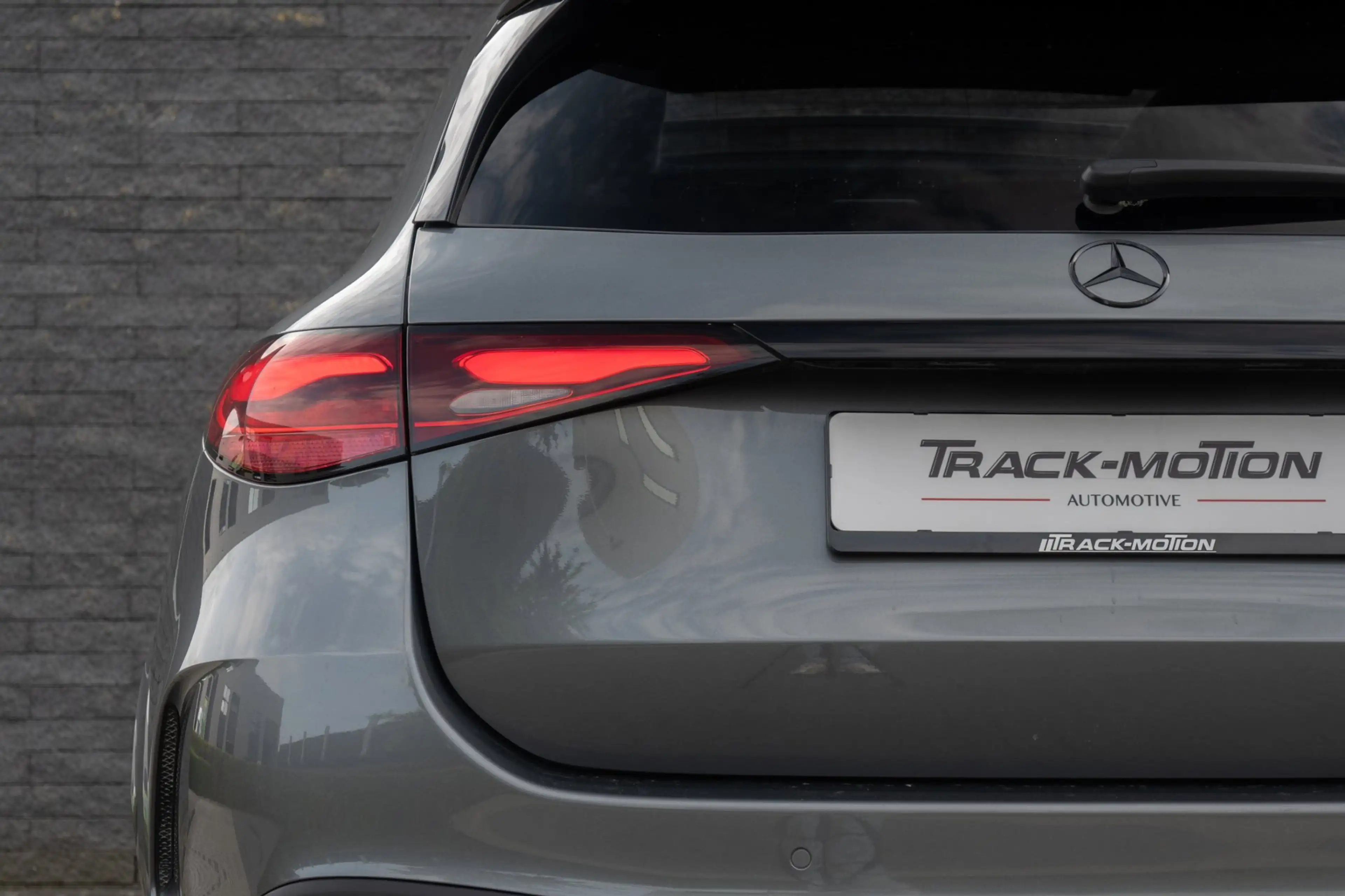 Mercedes-Benz GLC 300 300e 4MATIC Business Solution AMG PANORAMADAK — photo 12