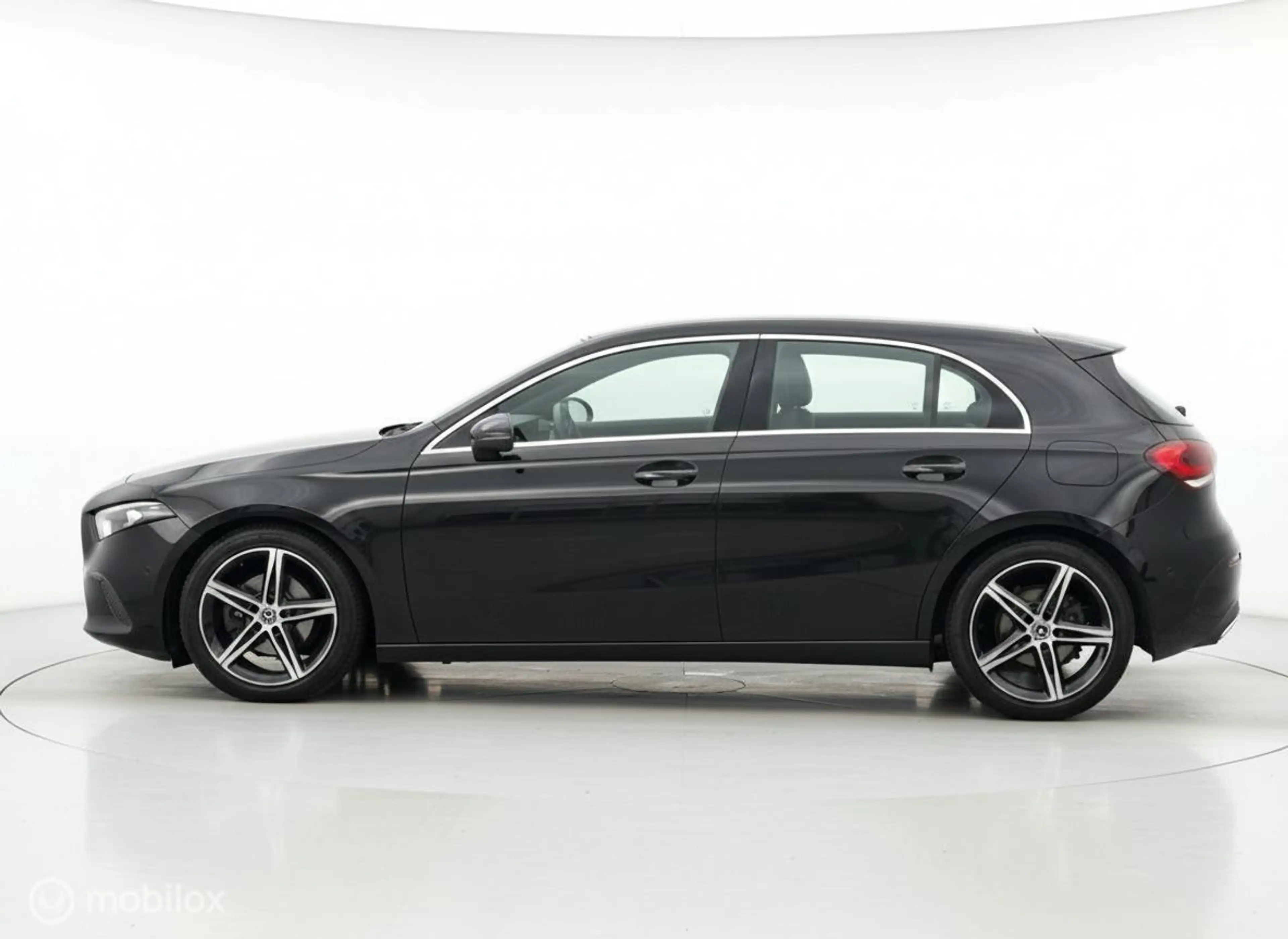 Mercedes-Benz A 180 Business Solution AMG|CAMERA|LED|STOELVERW — photo 6