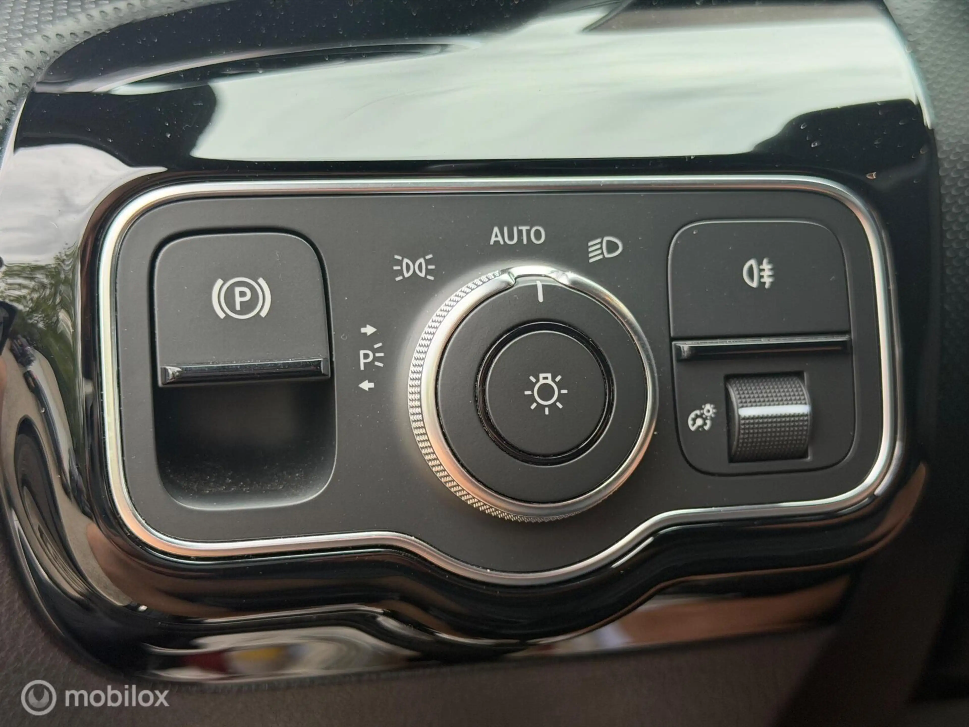 Mercedes-Benz A 180 Business Solution AMG|CAMERA|LED|STOELVERW — photo 23